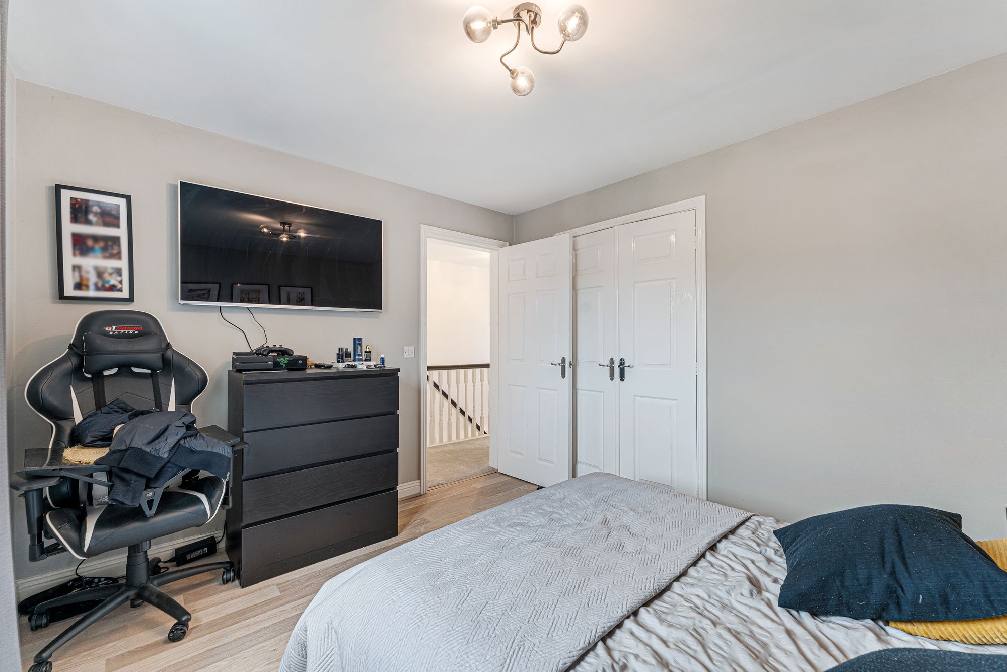 Regency Park, Widnes, WA8