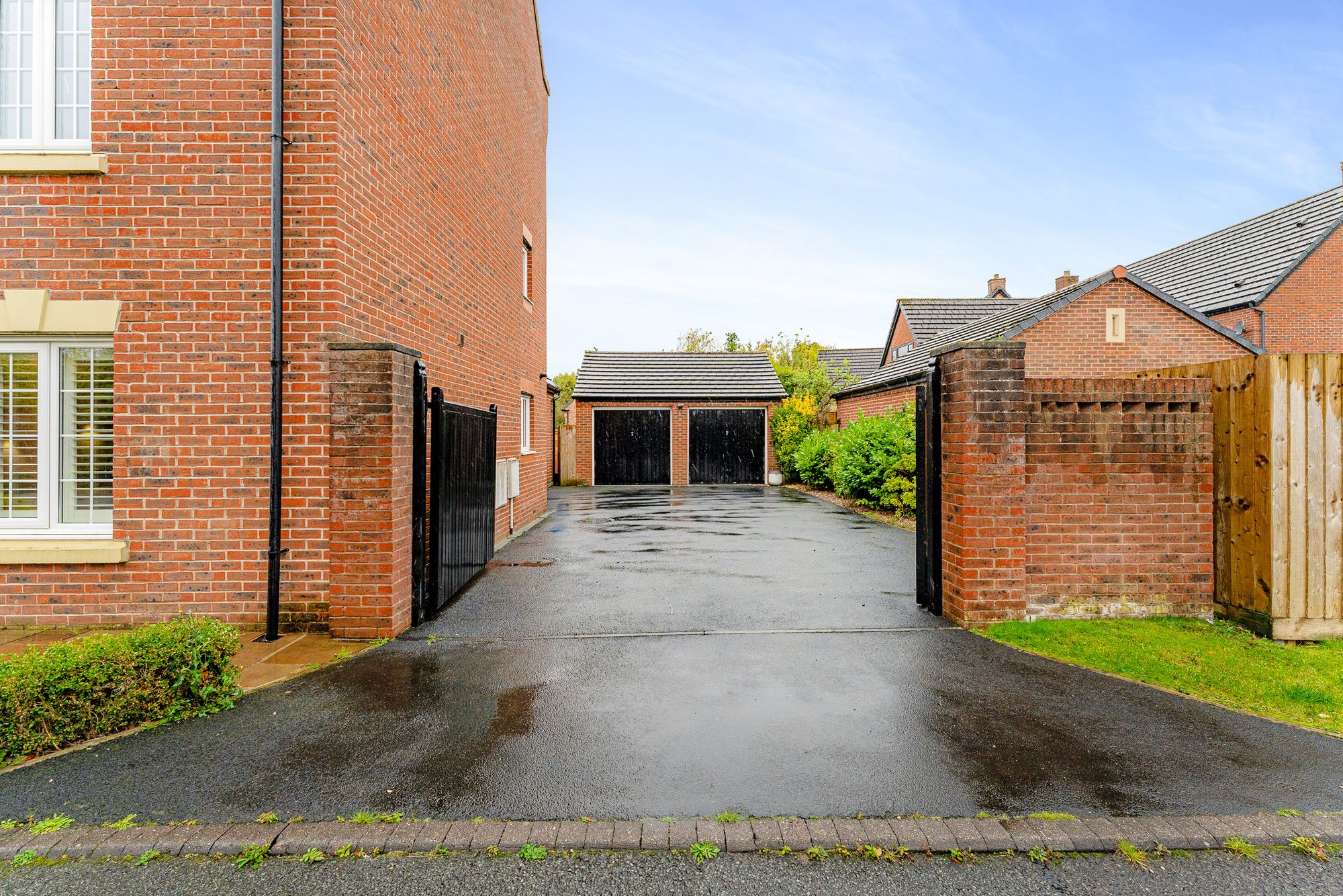 Regency Park, Widnes, WA8