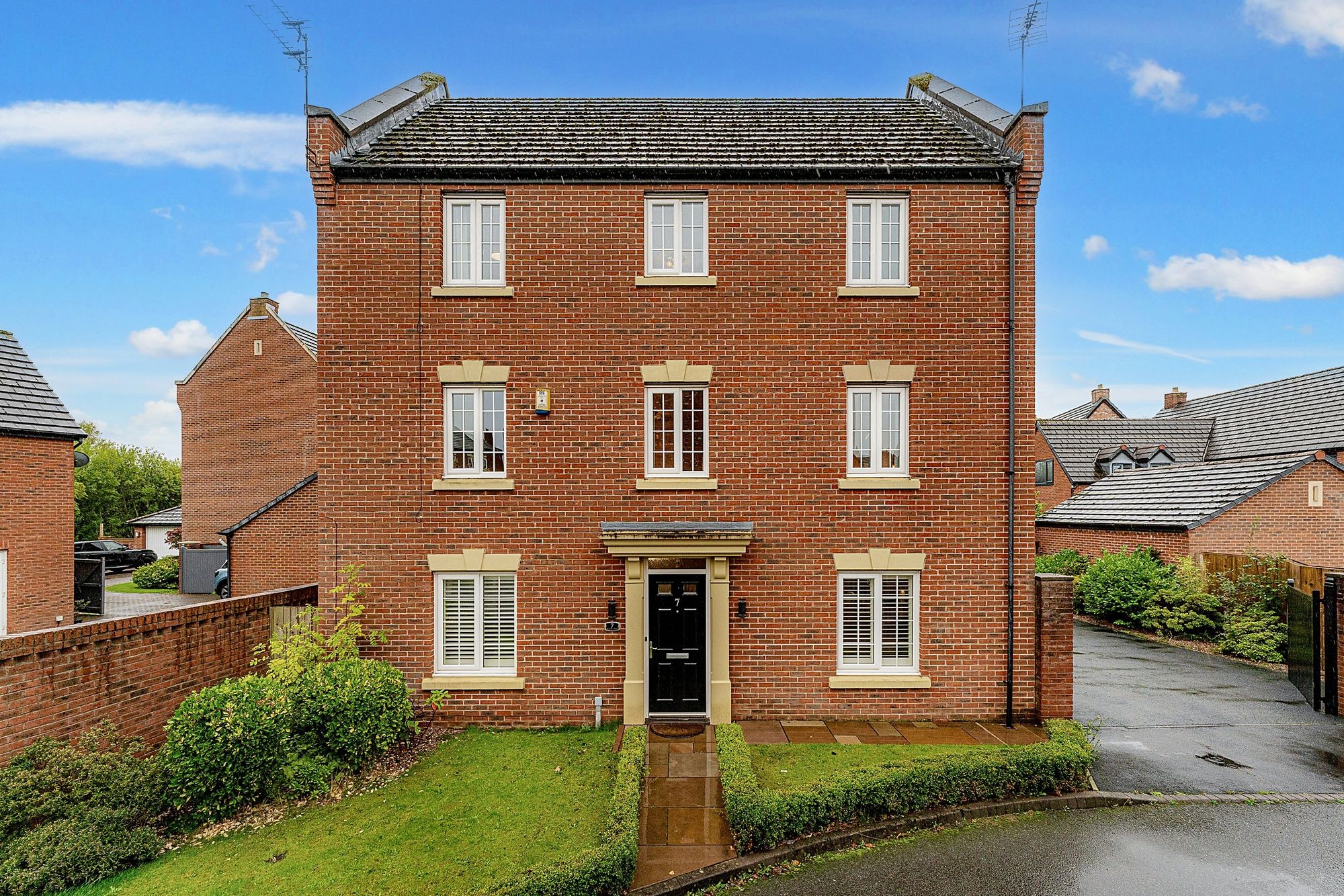 Regency Park, Widnes, WA8