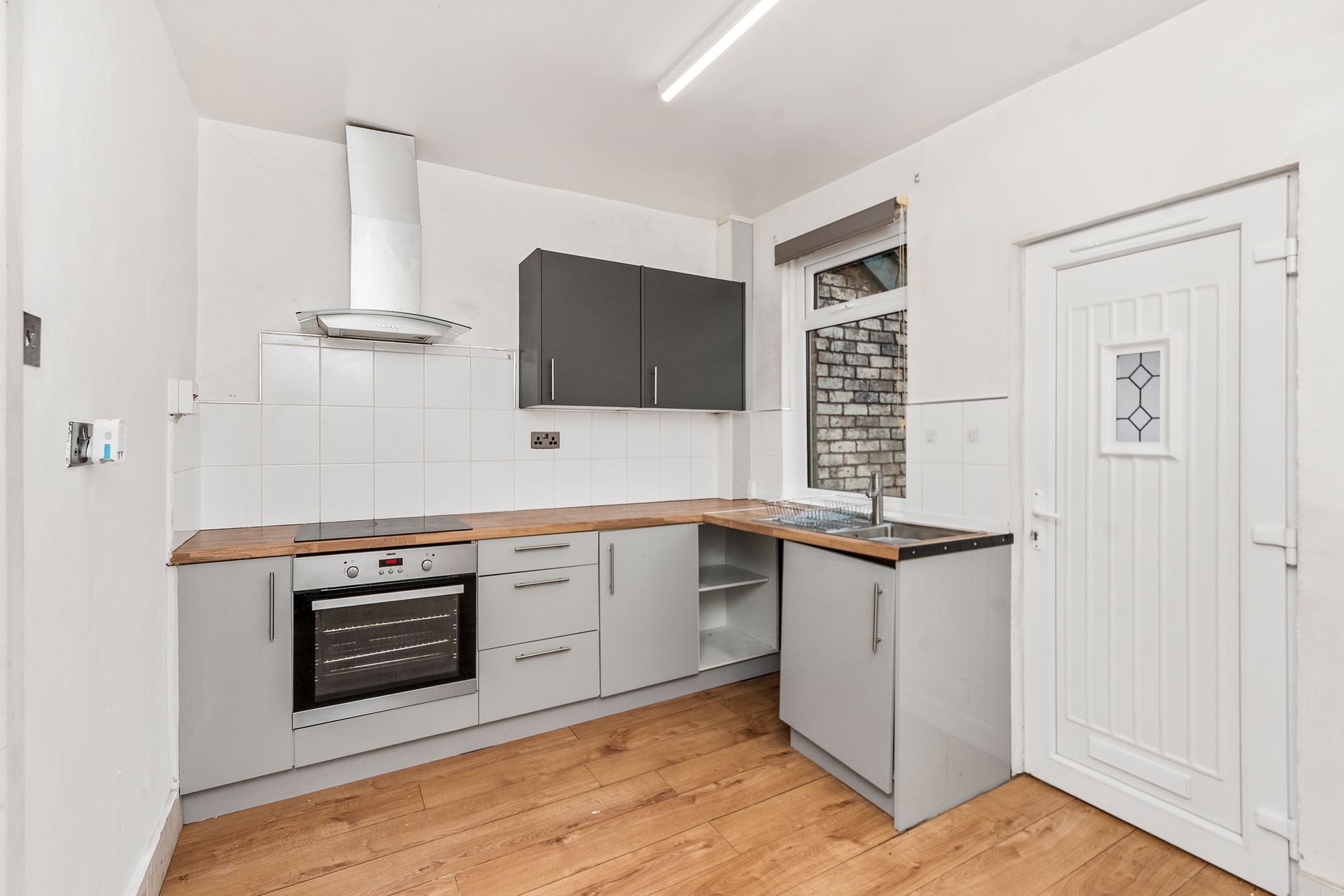 Dalton Bank, Warrington