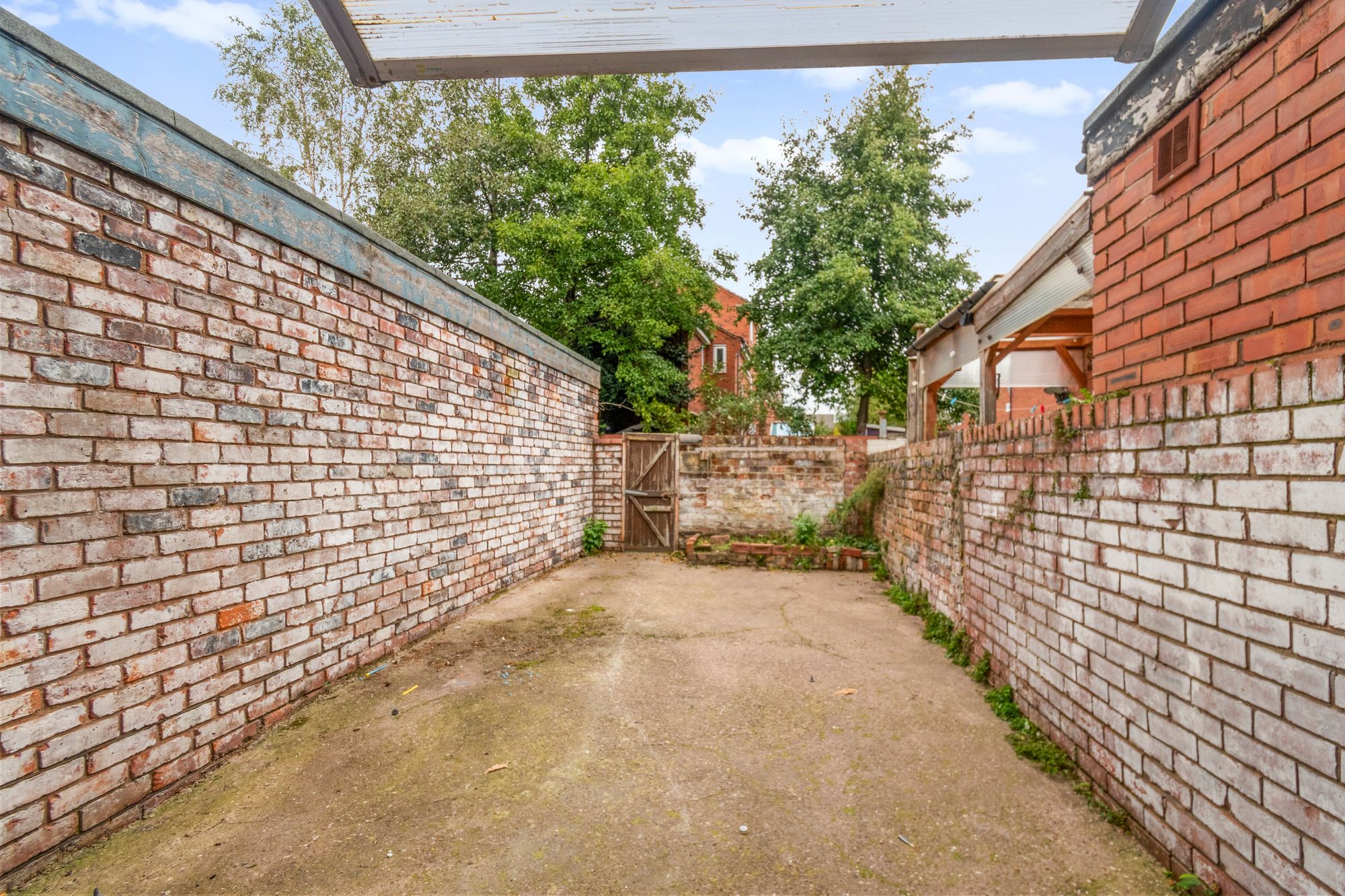 Dalton Bank, Warrington