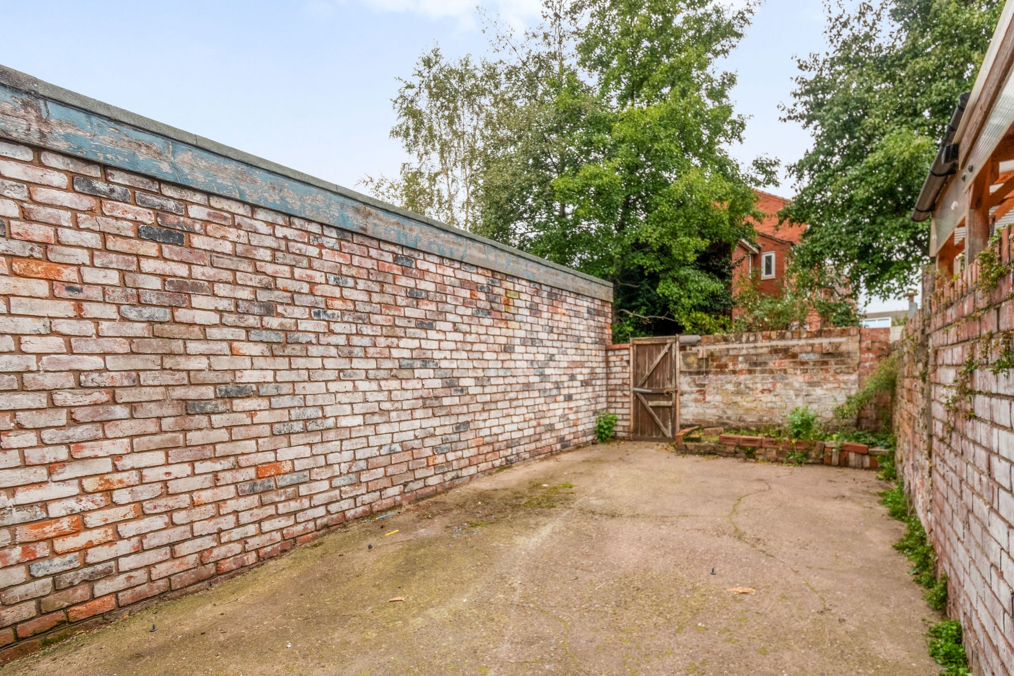 Dalton Bank, Warrington