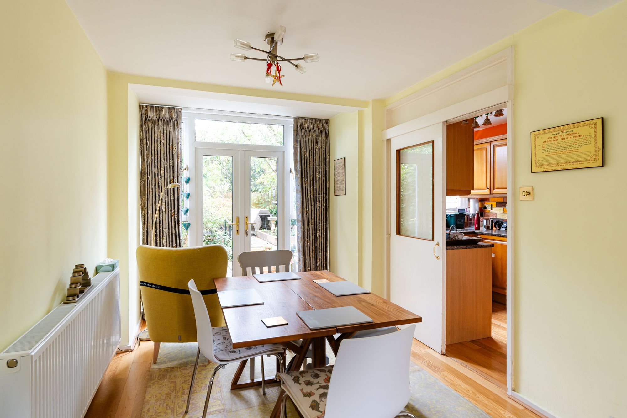 Reception/Dining Area