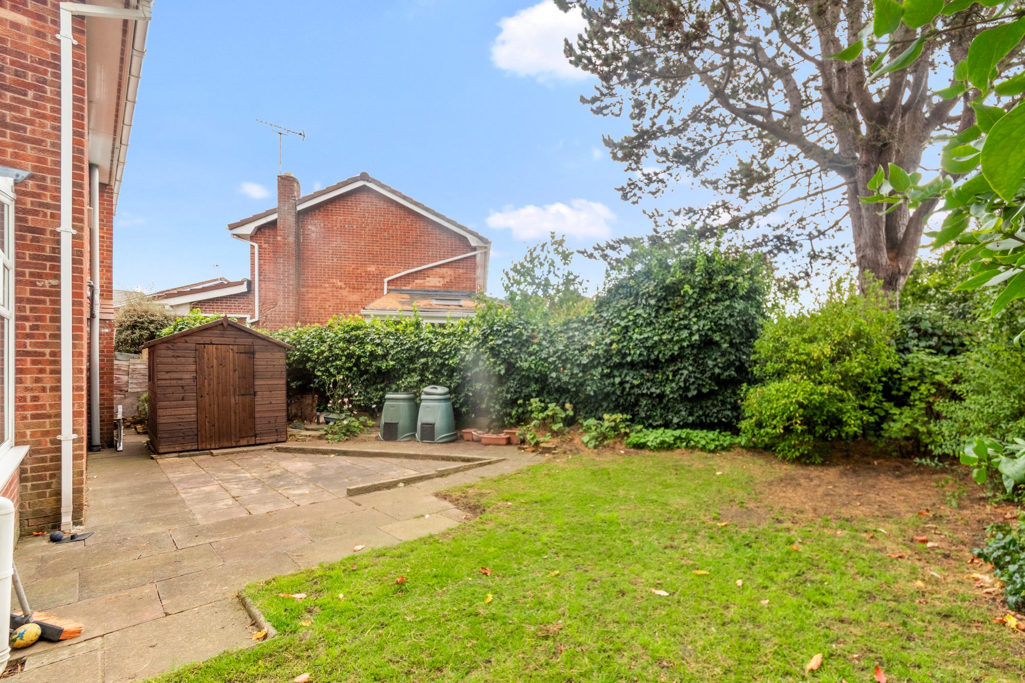 Hickory Close, Woolston, WA1