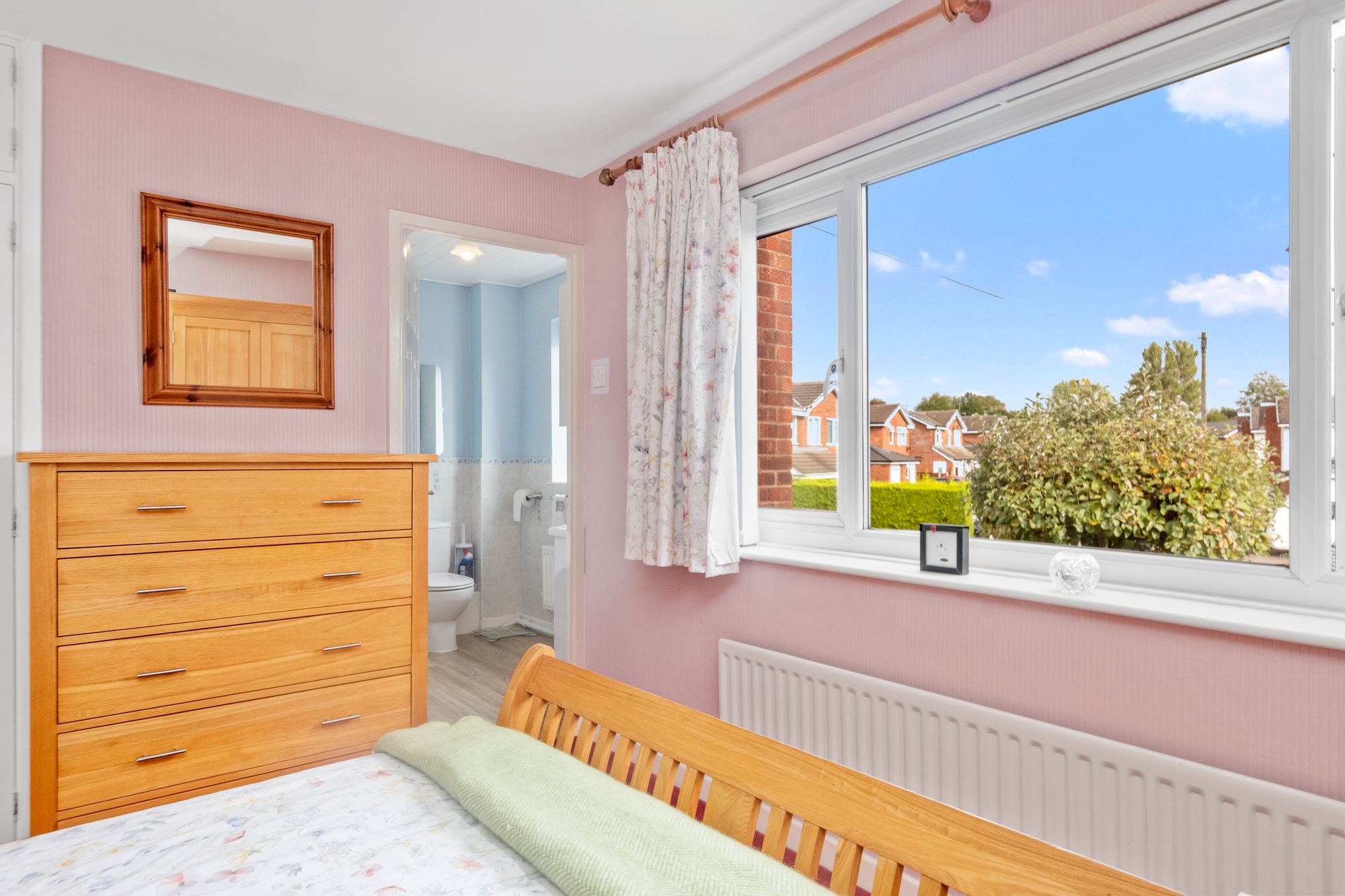 Hickory Close, Woolston, WA1