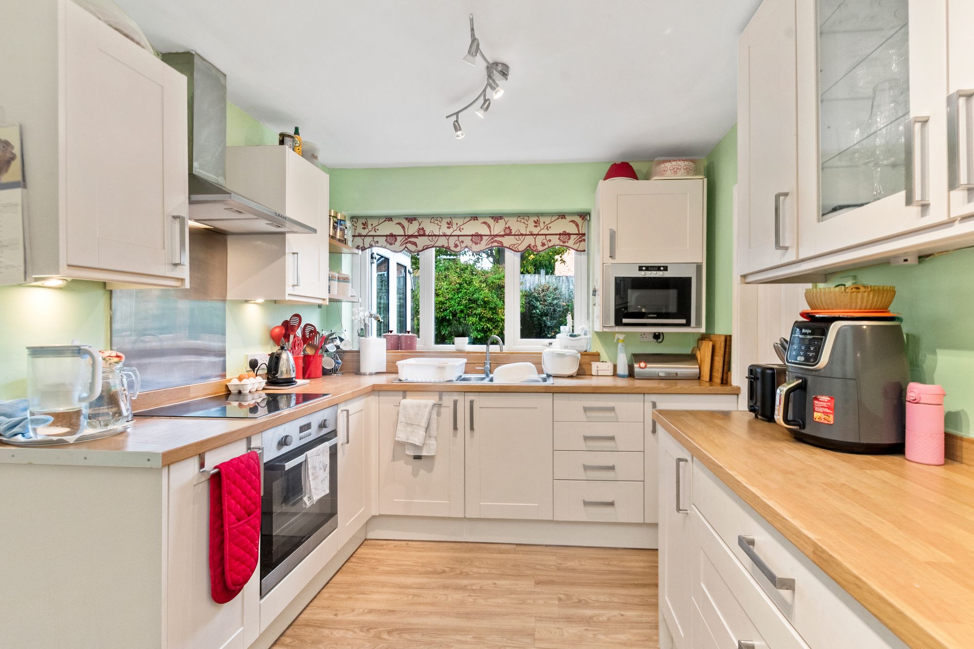 Hickory Close, Woolston, WA1