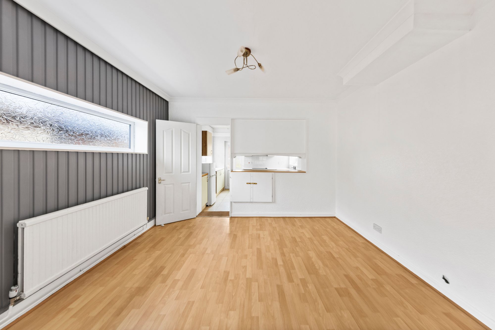 New Lane, Croft, WA3