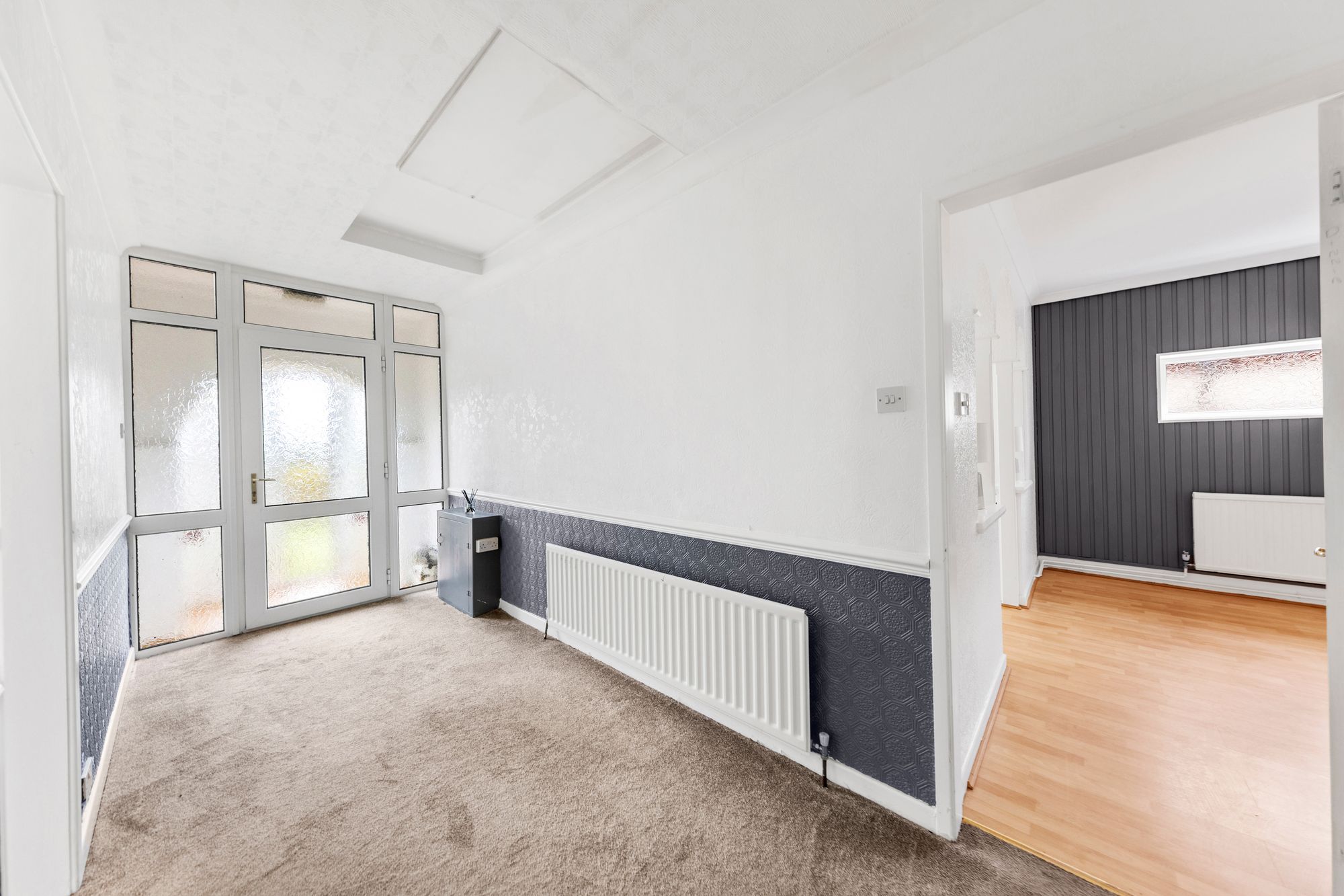 New Lane, Croft, WA3