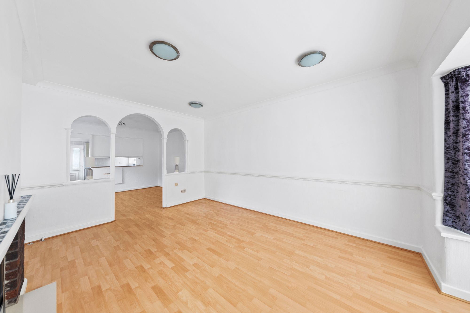 New Lane, Croft, WA3