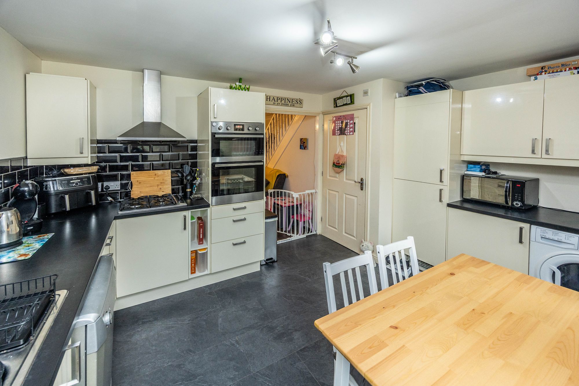 Image 1 of Larch Close, Wheatley, HX2