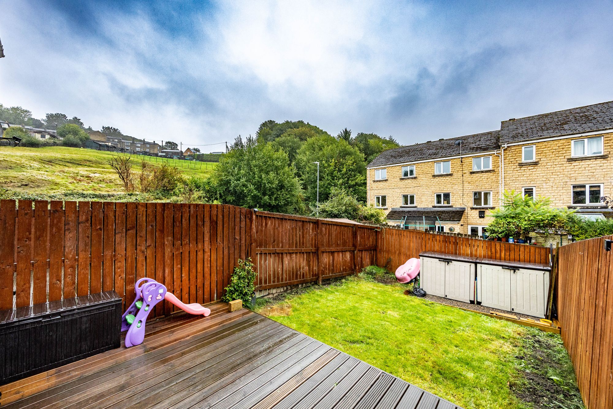 Image 15 of Larch Close, Wheatley, HX2