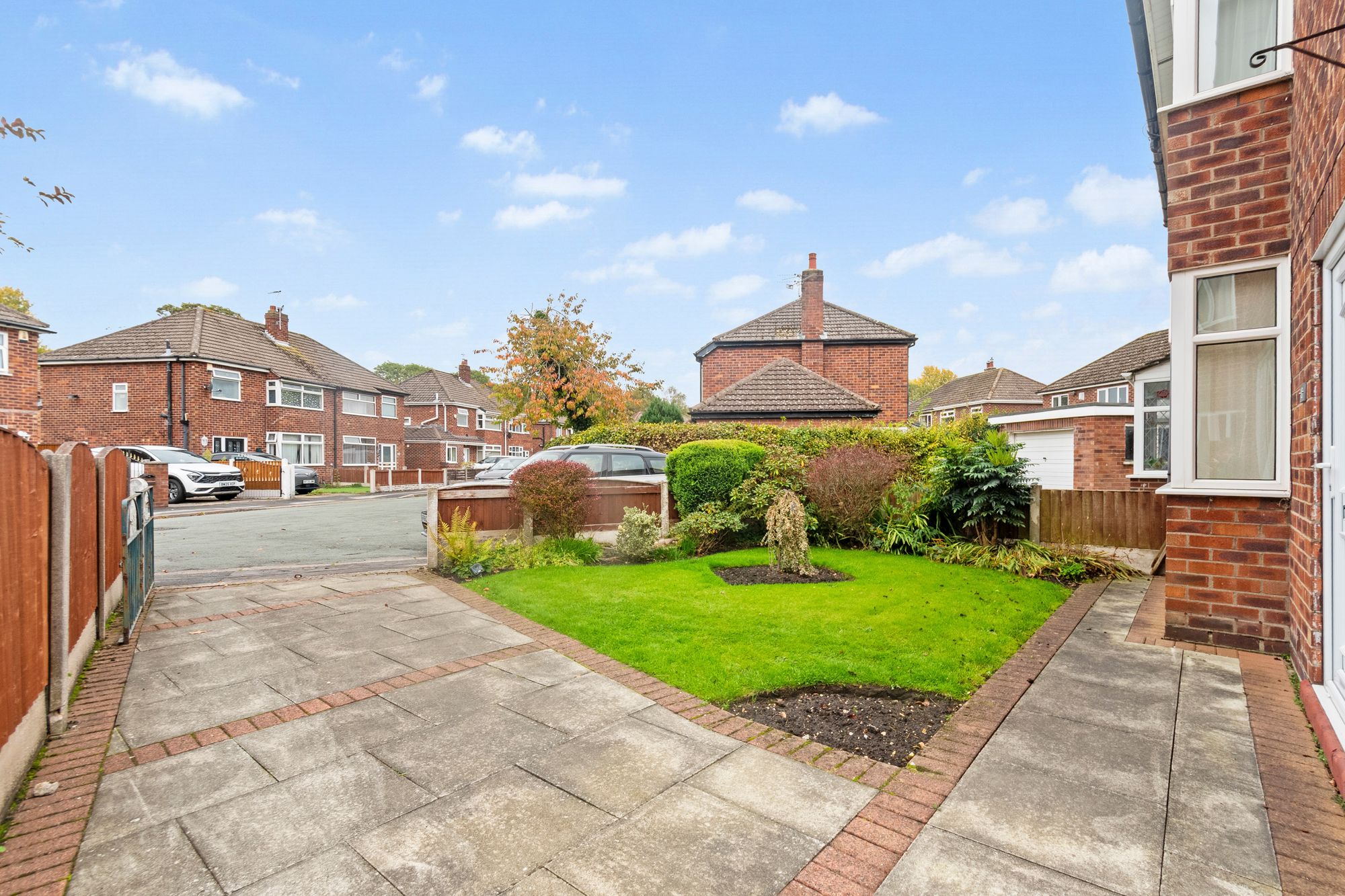 Suncroft Close, Woolston, WA1