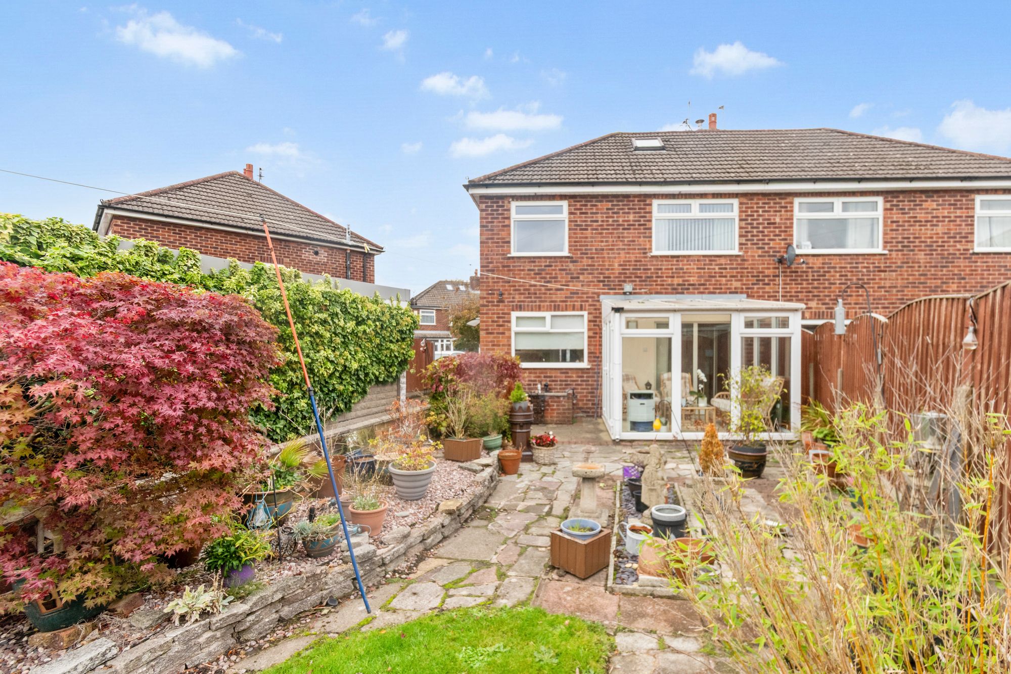 Suncroft Close, Woolston, WA1