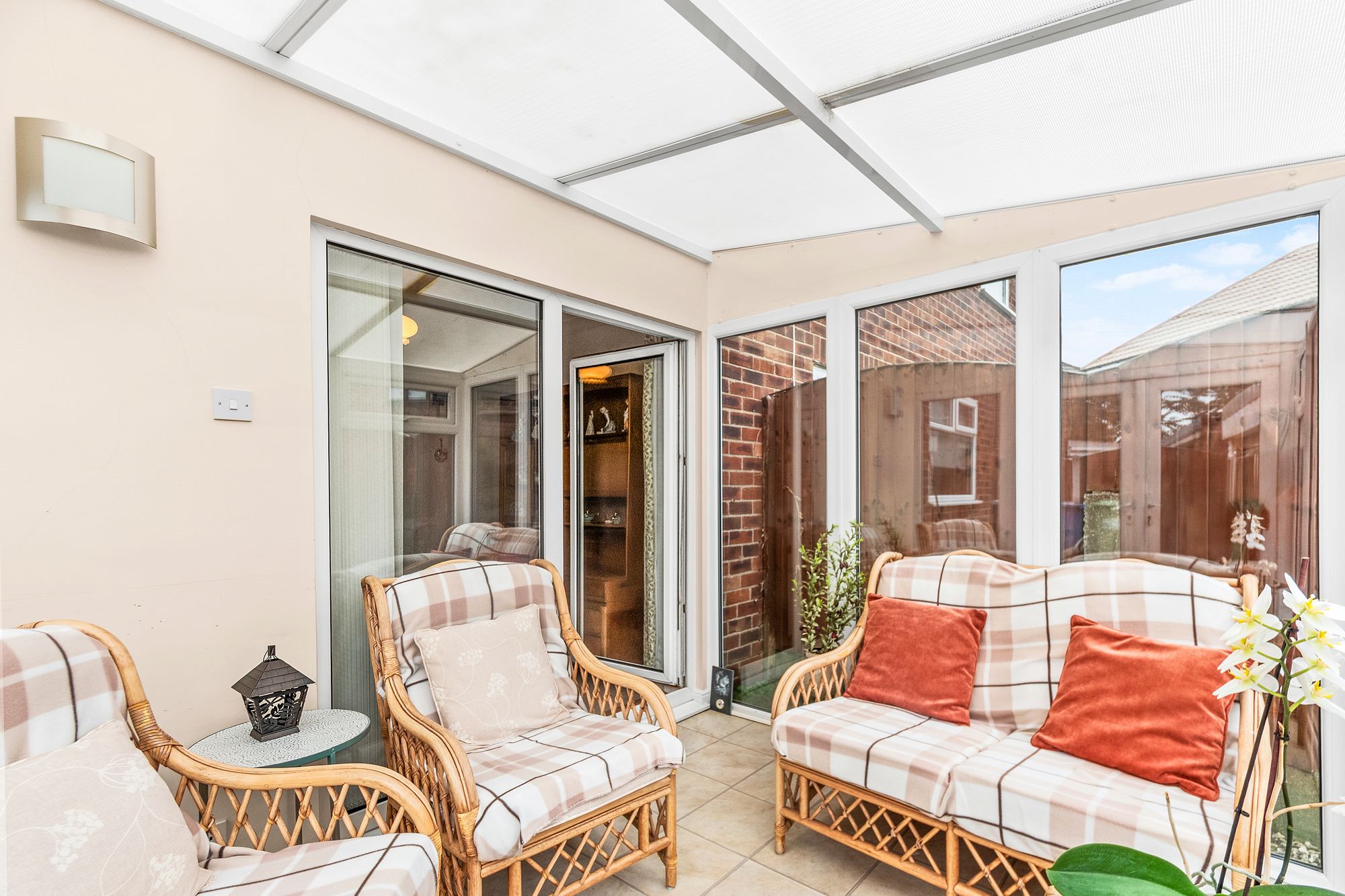 Suncroft Close, Woolston, WA1