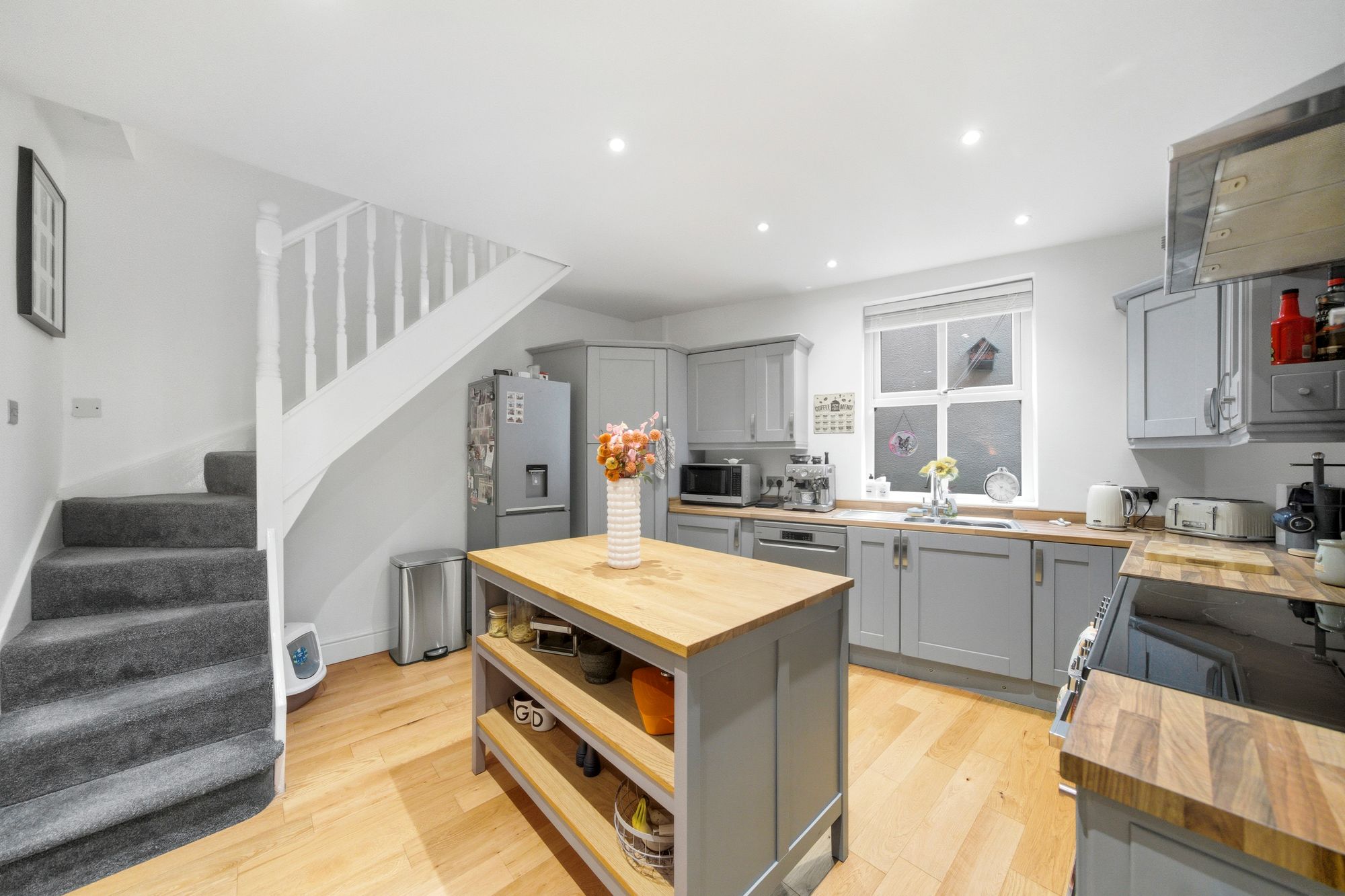 St. Helens Road, Leigh, WN7