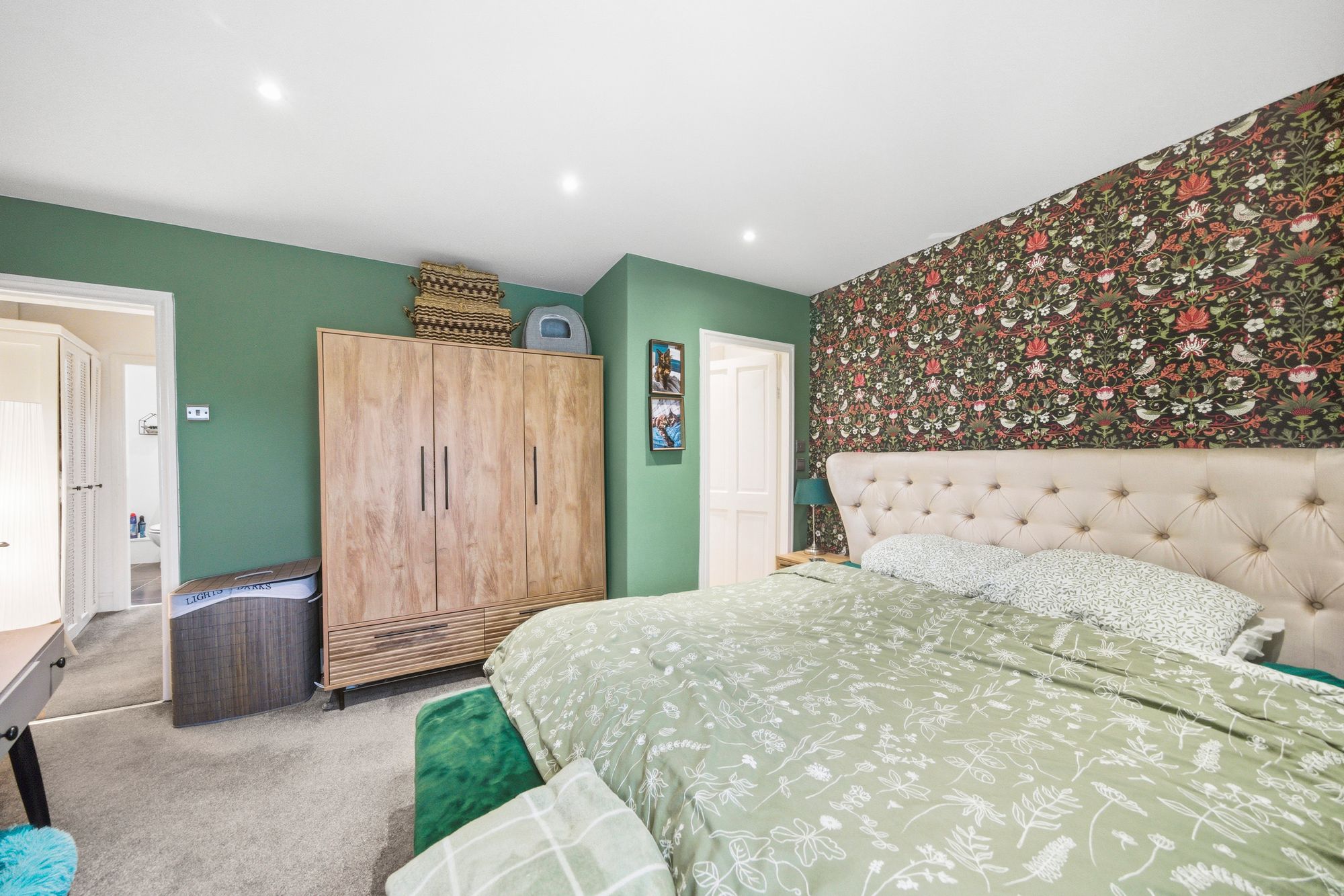 St. Helens Road, Leigh, WN7