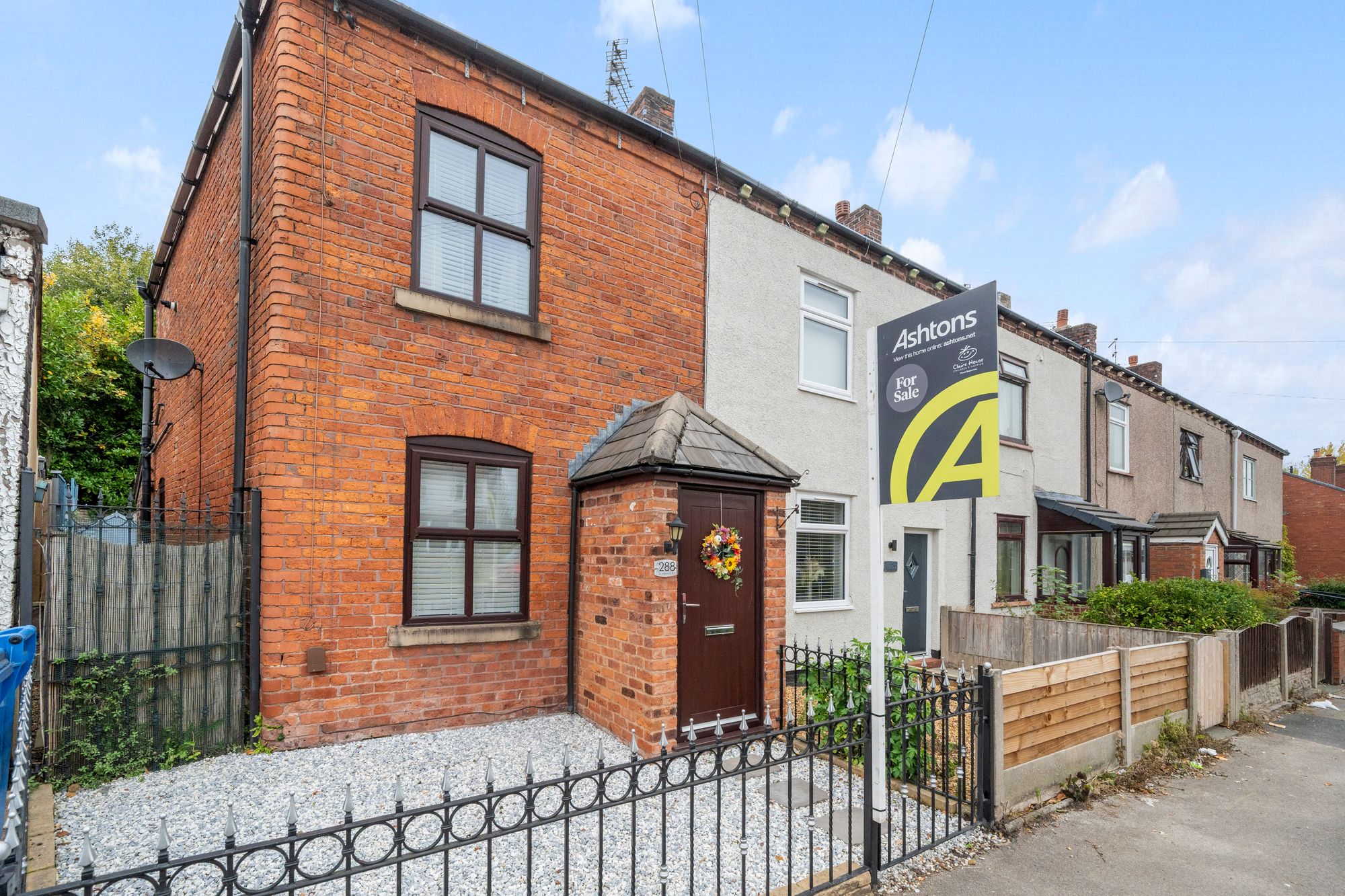 St. Helens Road, Leigh, WN7