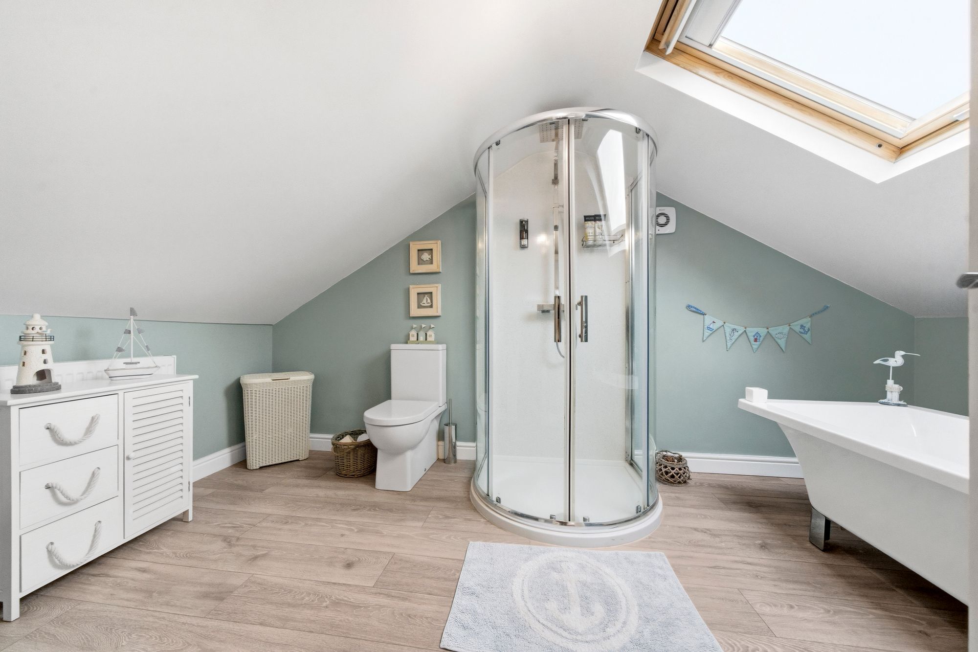 Chestnut Drive South, Leigh, WN7