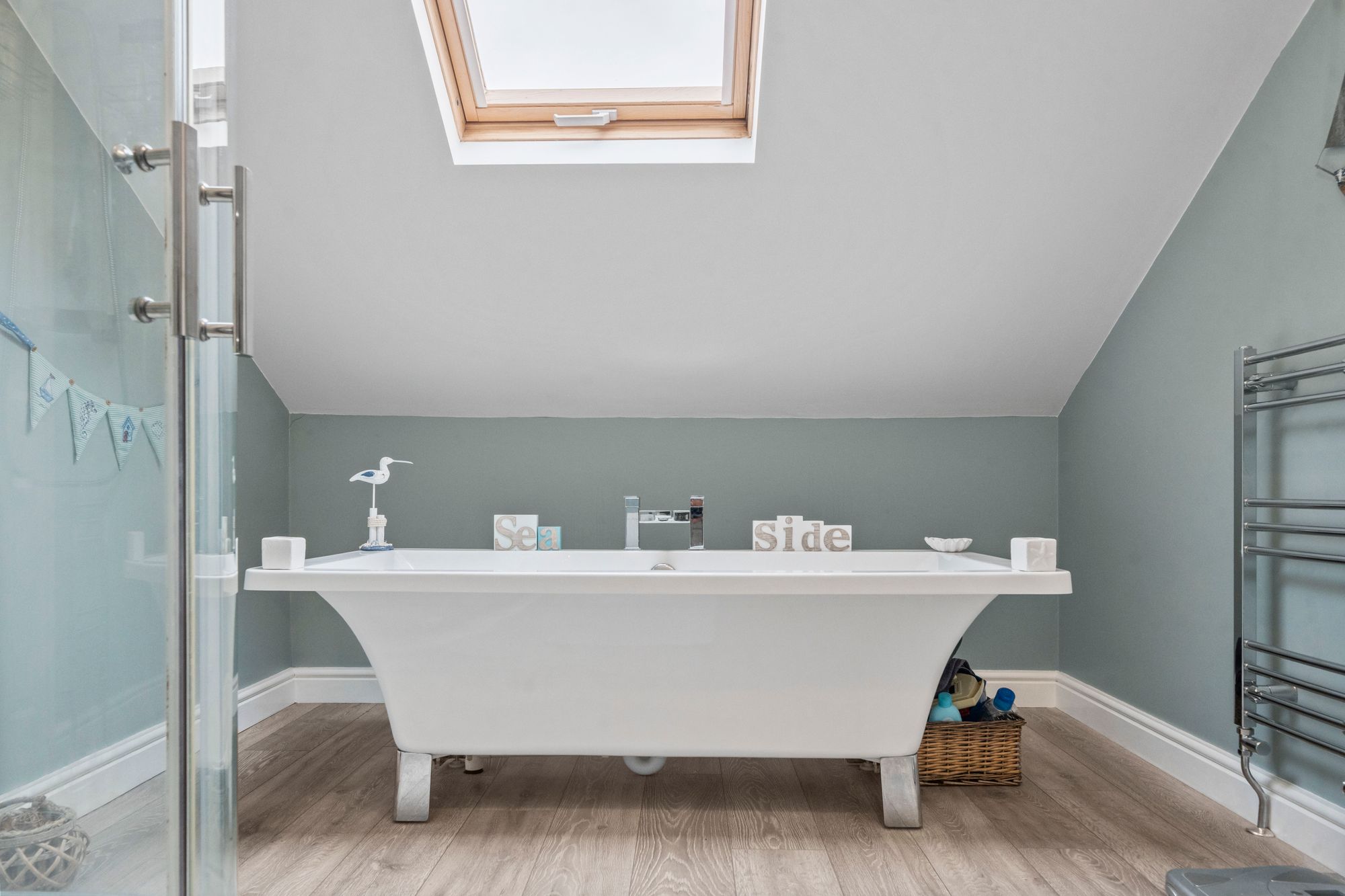 Chestnut Drive South, Leigh, WN7