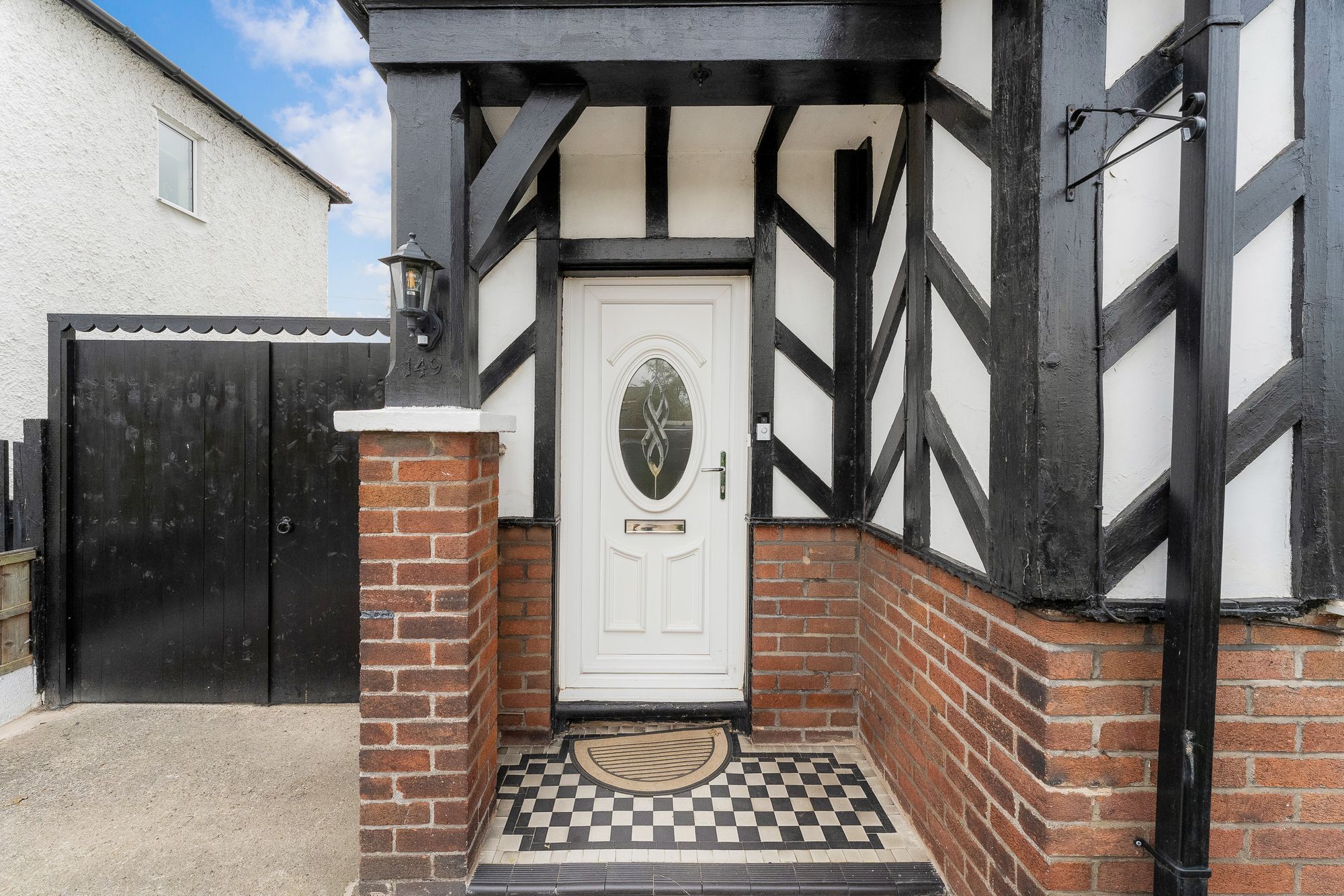 Derby Road, Widnes, WA8
