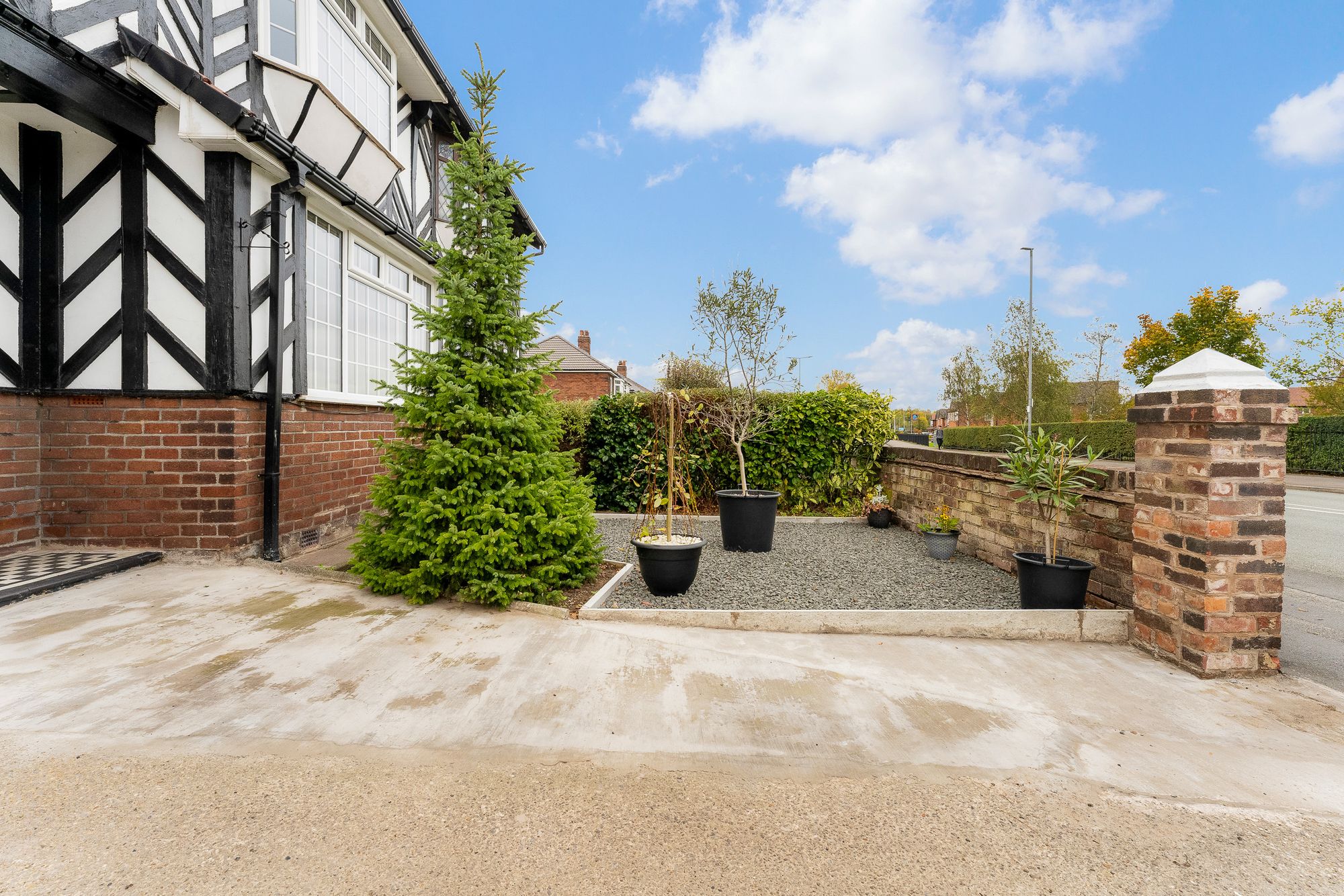 Derby Road, Widnes, WA8