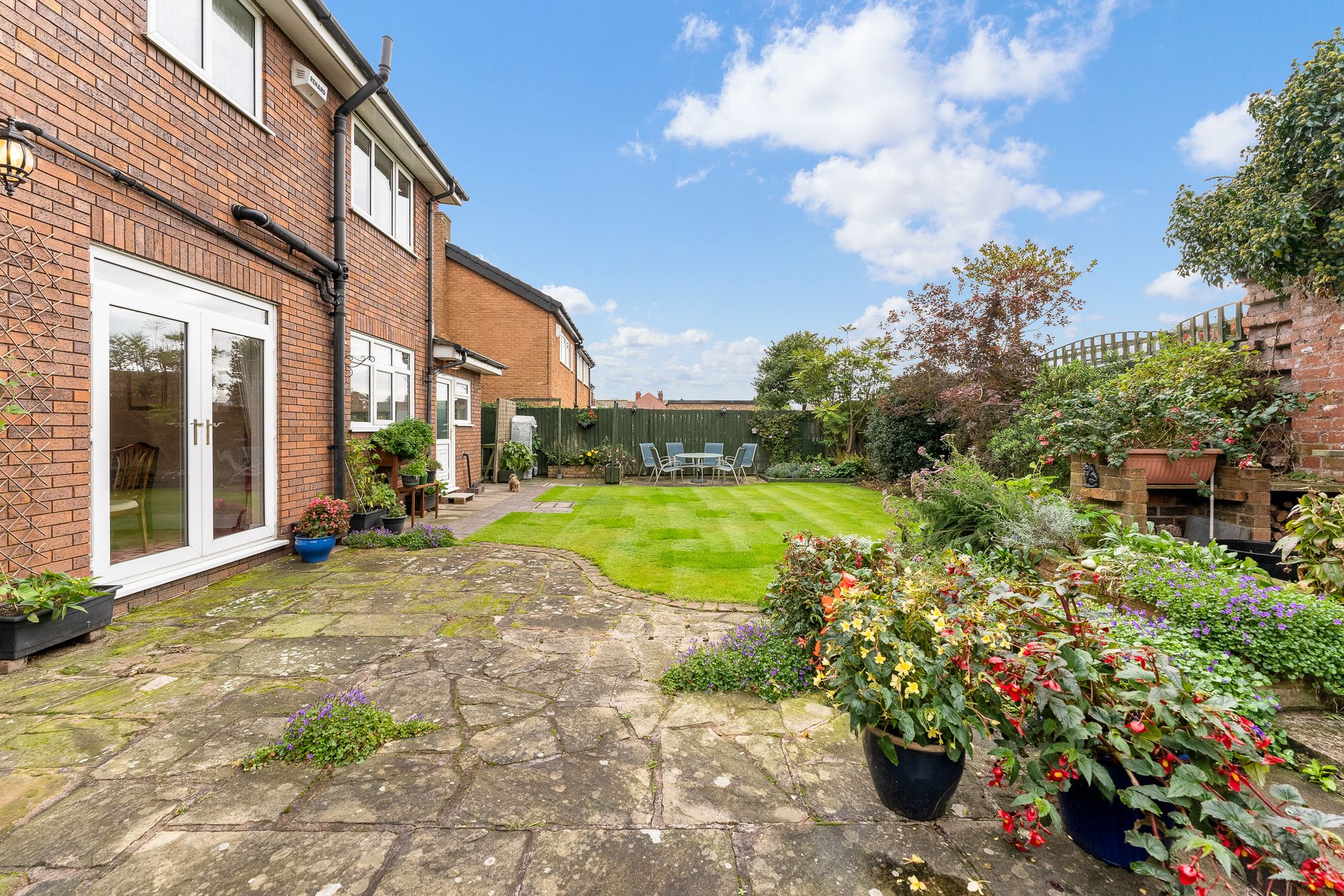 Lunts Heath Road, Widnes, WA8