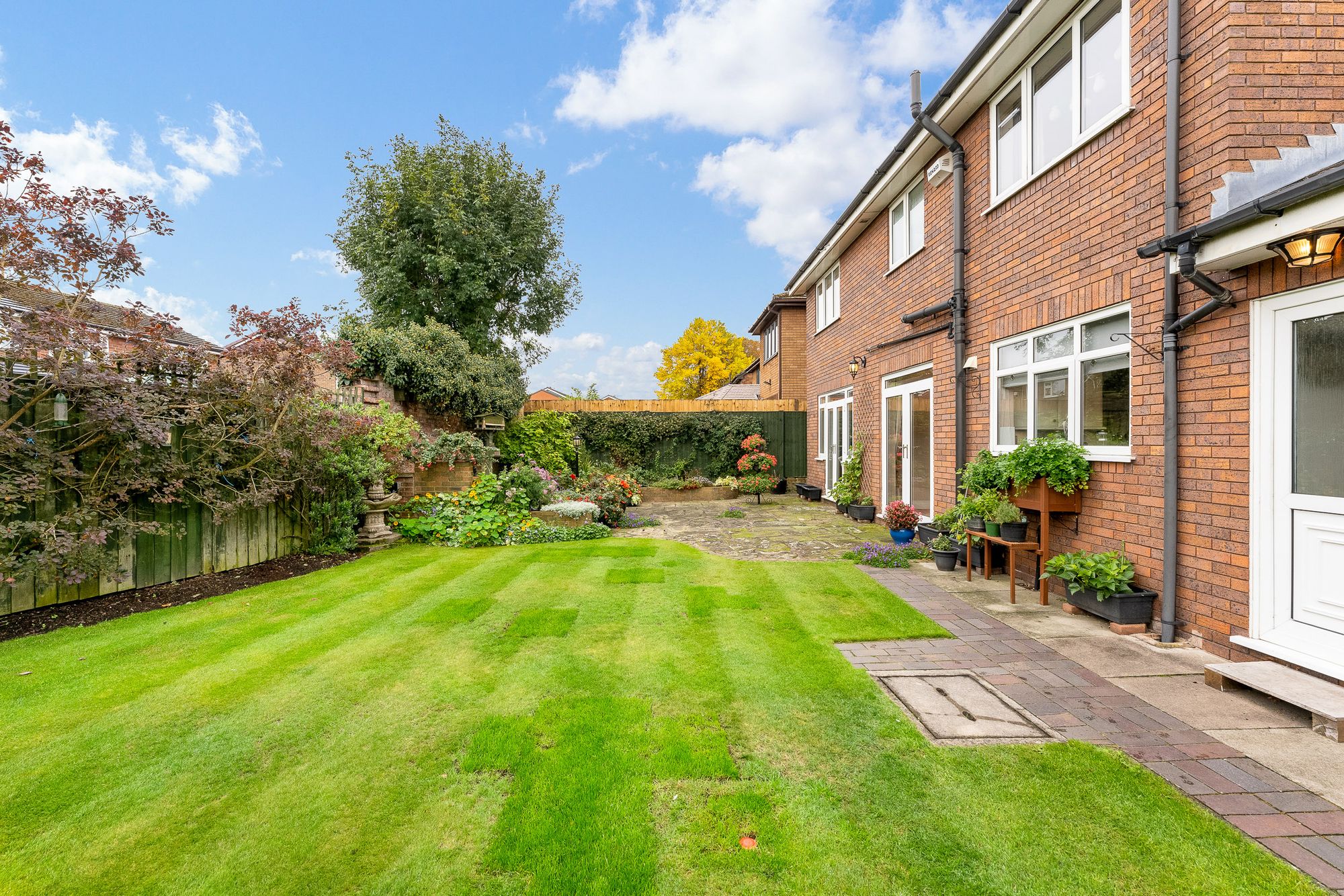 Lunts Heath Road, Widnes, WA8