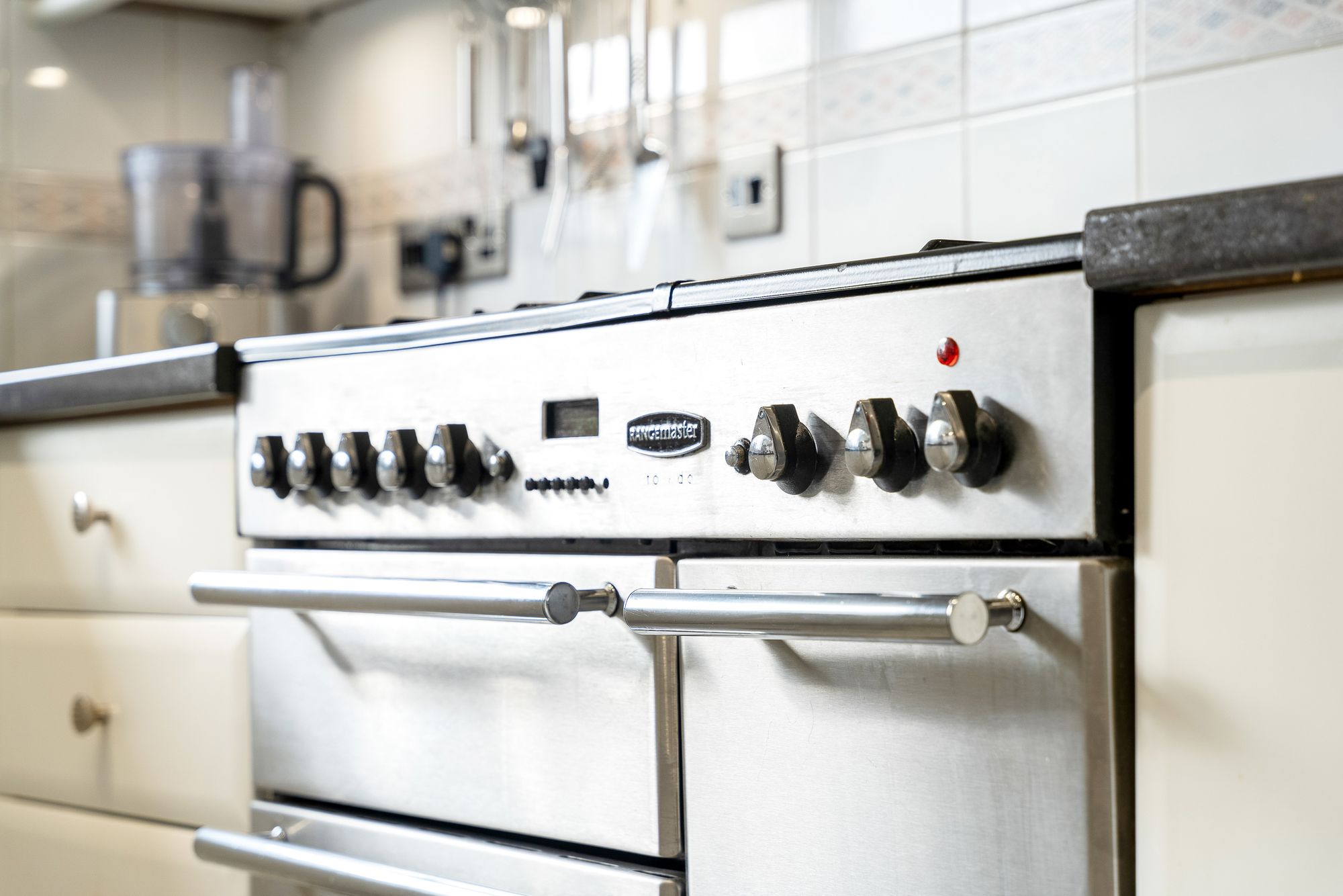 Lunts Heath Road, Widnes, WA8