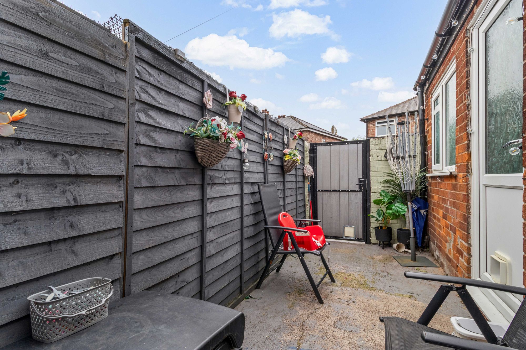 Oldham Street, Warrington, WA4