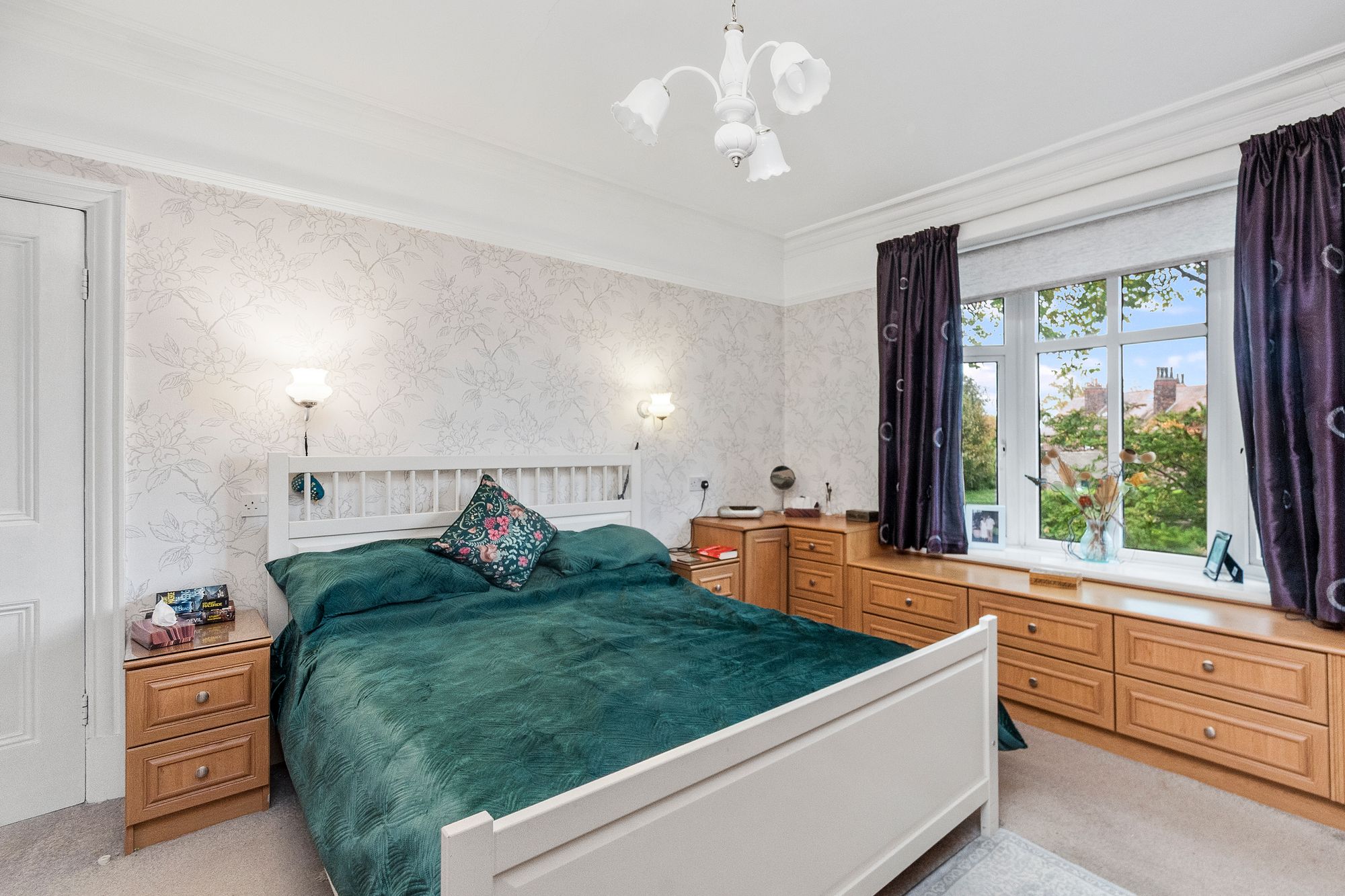 Elm Grove, Eccleston Park, L34