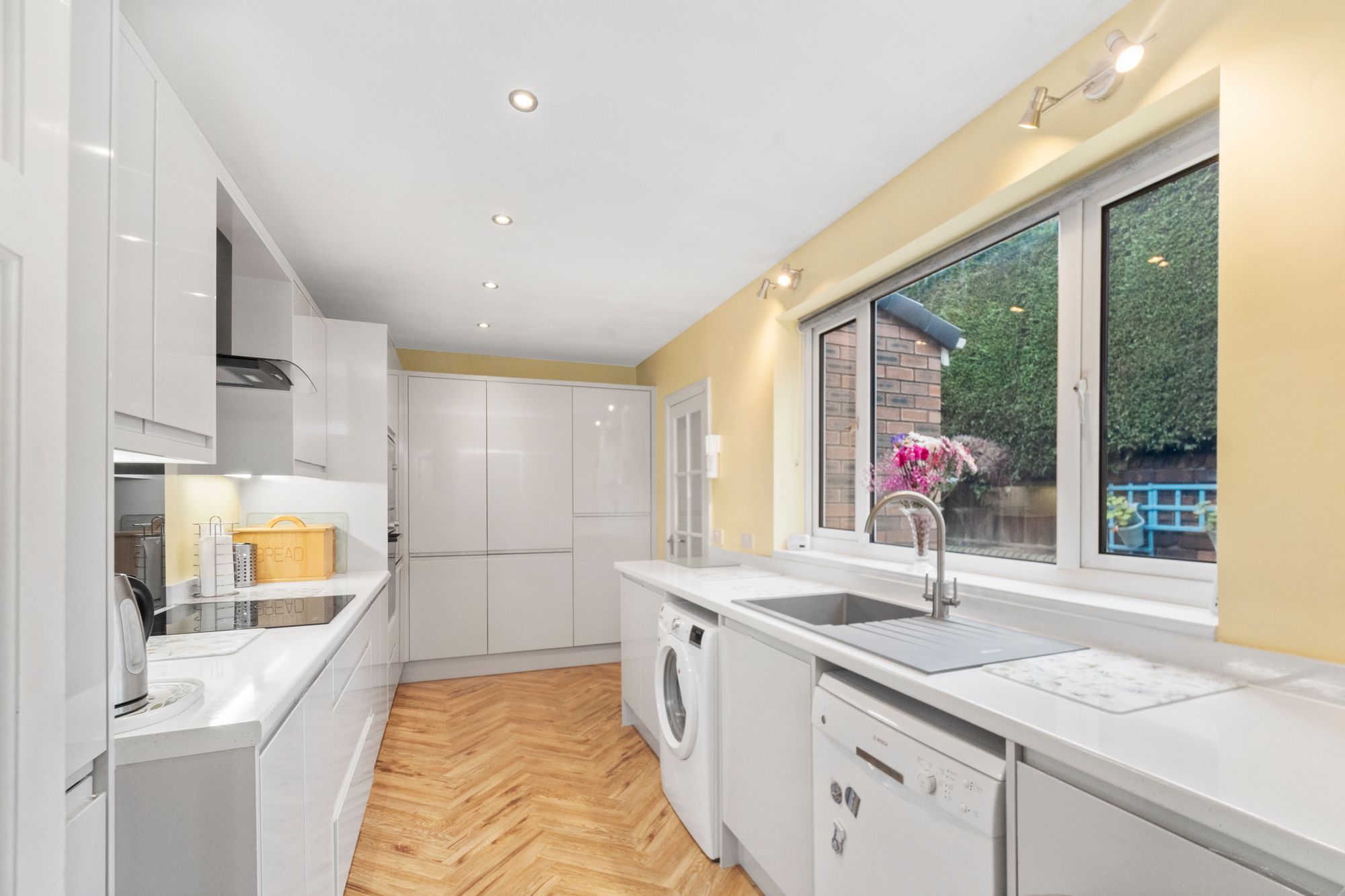 Elm Grove, Eccleston Park, L34