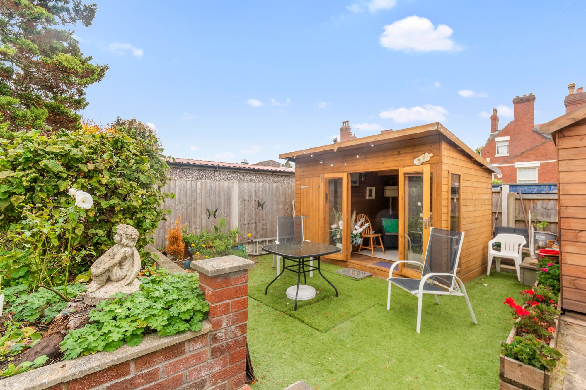 Elm Grove, Eccleston Park, L34