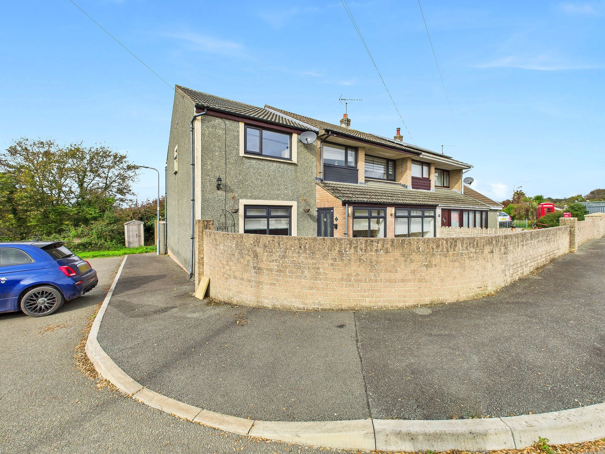 Prince Of Wales Close, Houghton, SA73