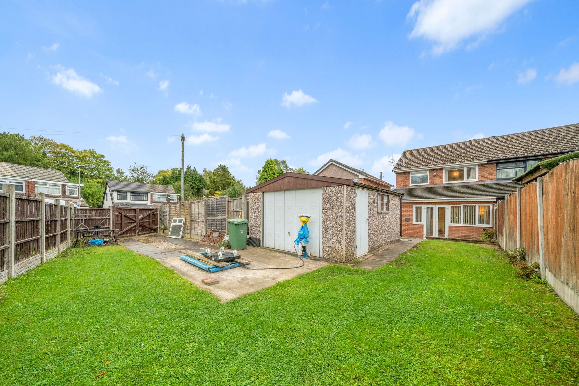 Rushton Avenue, Leigh, WN7