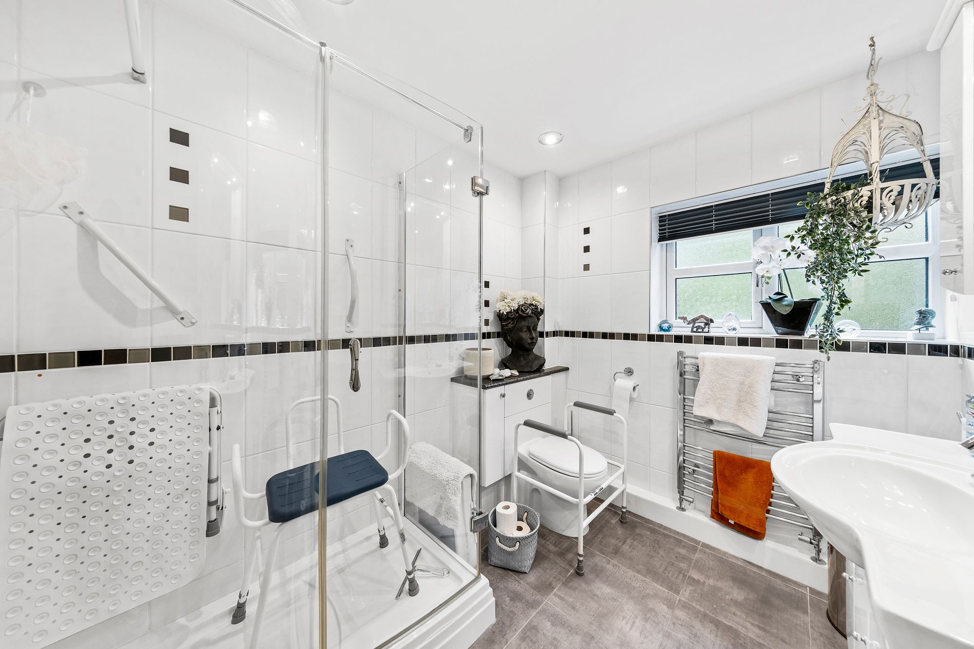 Cliff Lane, Grappenhall, WA4