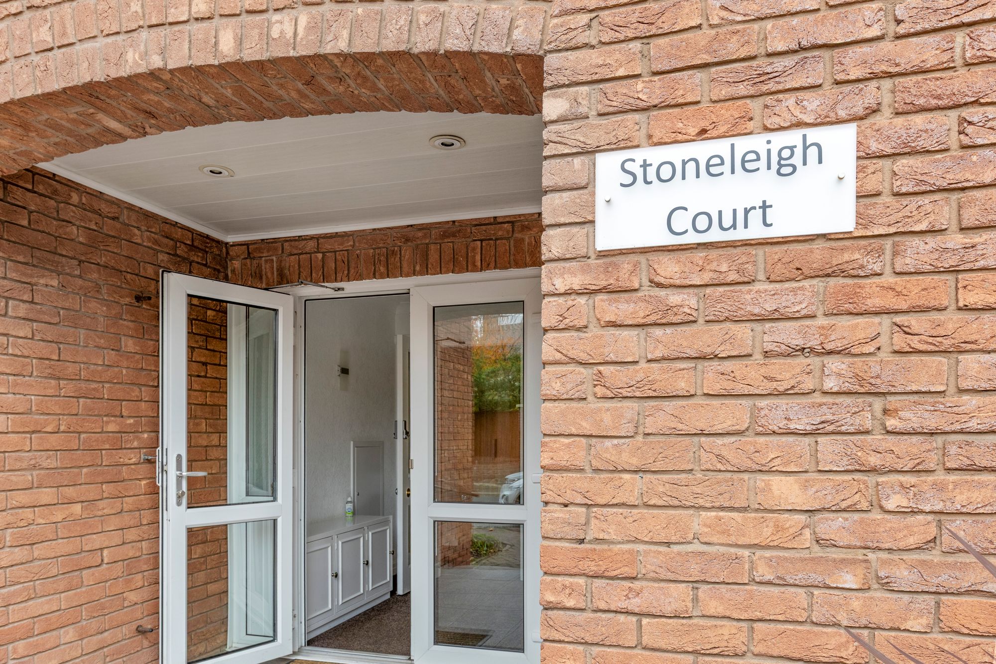 Cliff Lane, Grappenhall, WA4