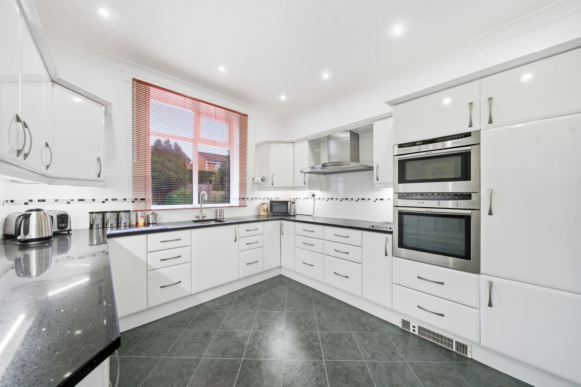 Barn Lane, Warrington