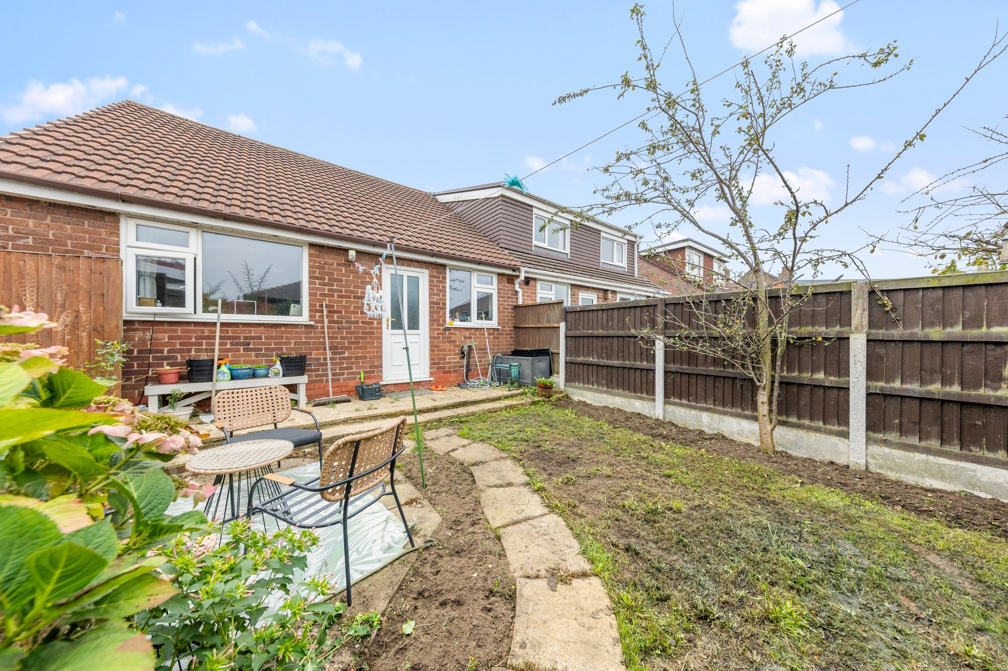 Manx Road, Warrington, WA4