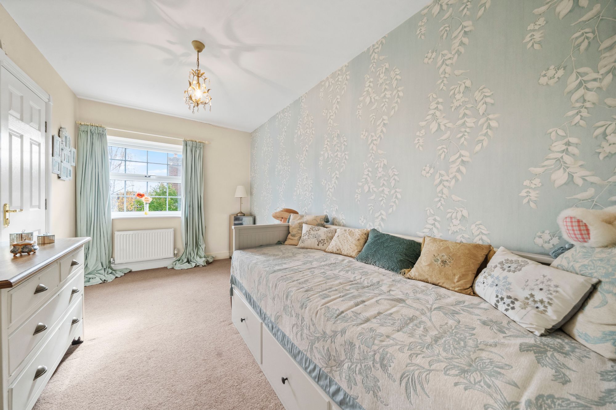 Winwick Park Avenue, Warrington