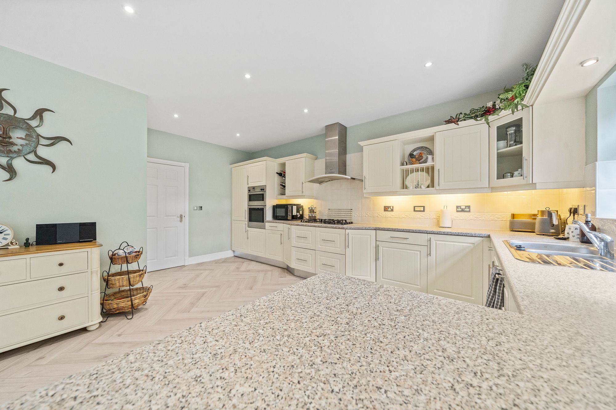 Winwick Park Avenue, Warrington