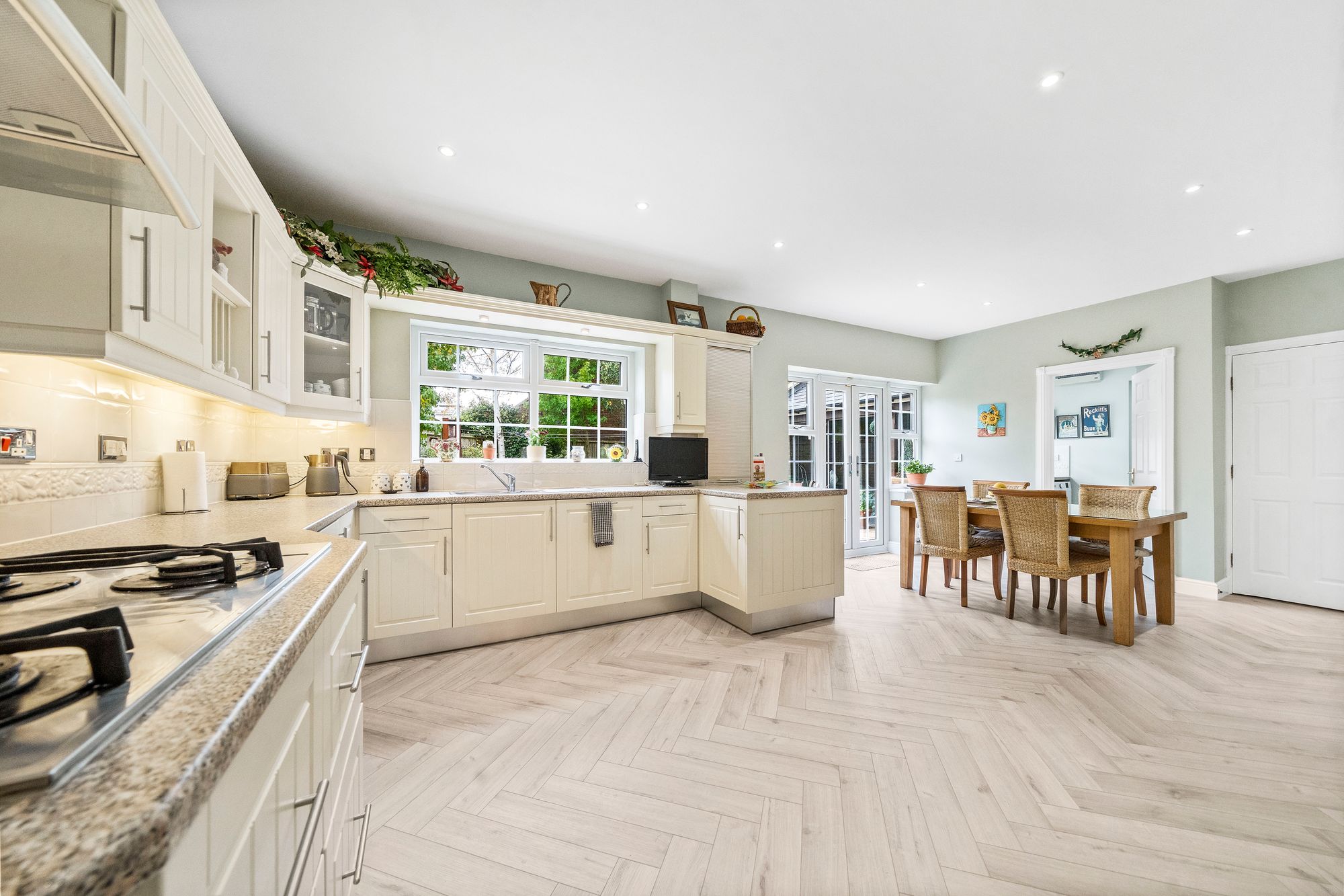 Winwick Park Avenue, Warrington