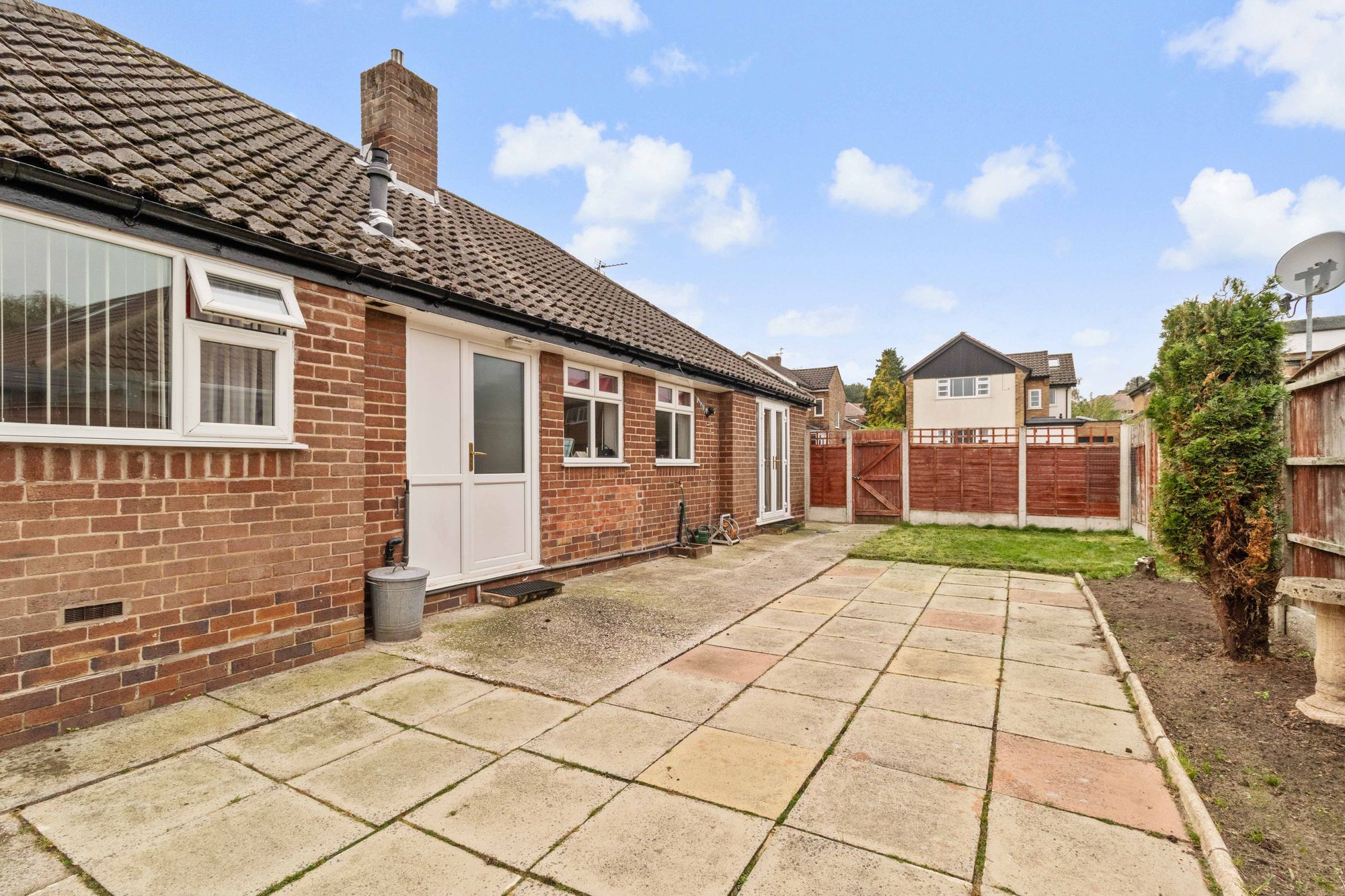 Pembroke Gardens, Appleton, WA4