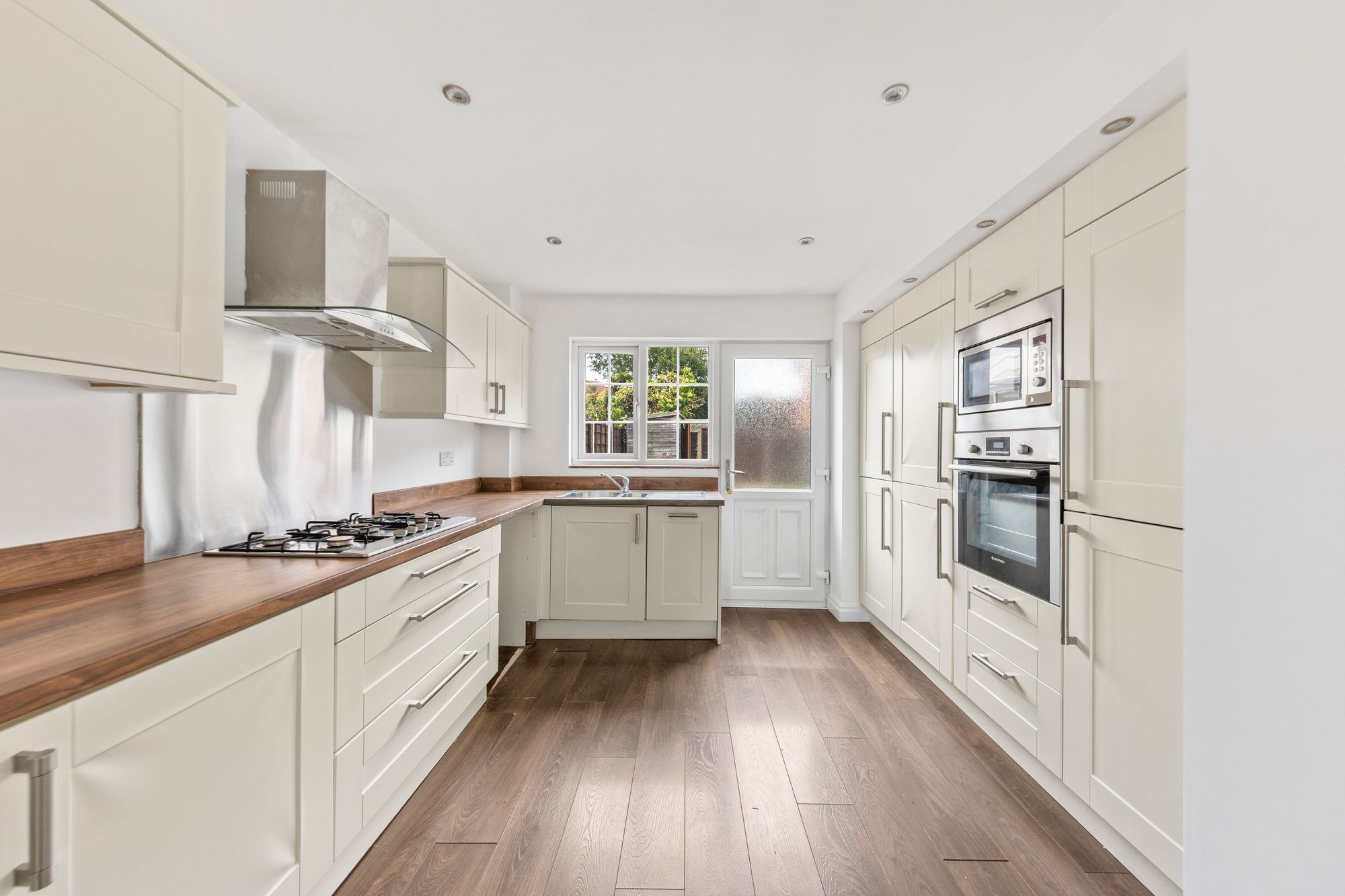 Darnaway Close, Birchwood, WA3