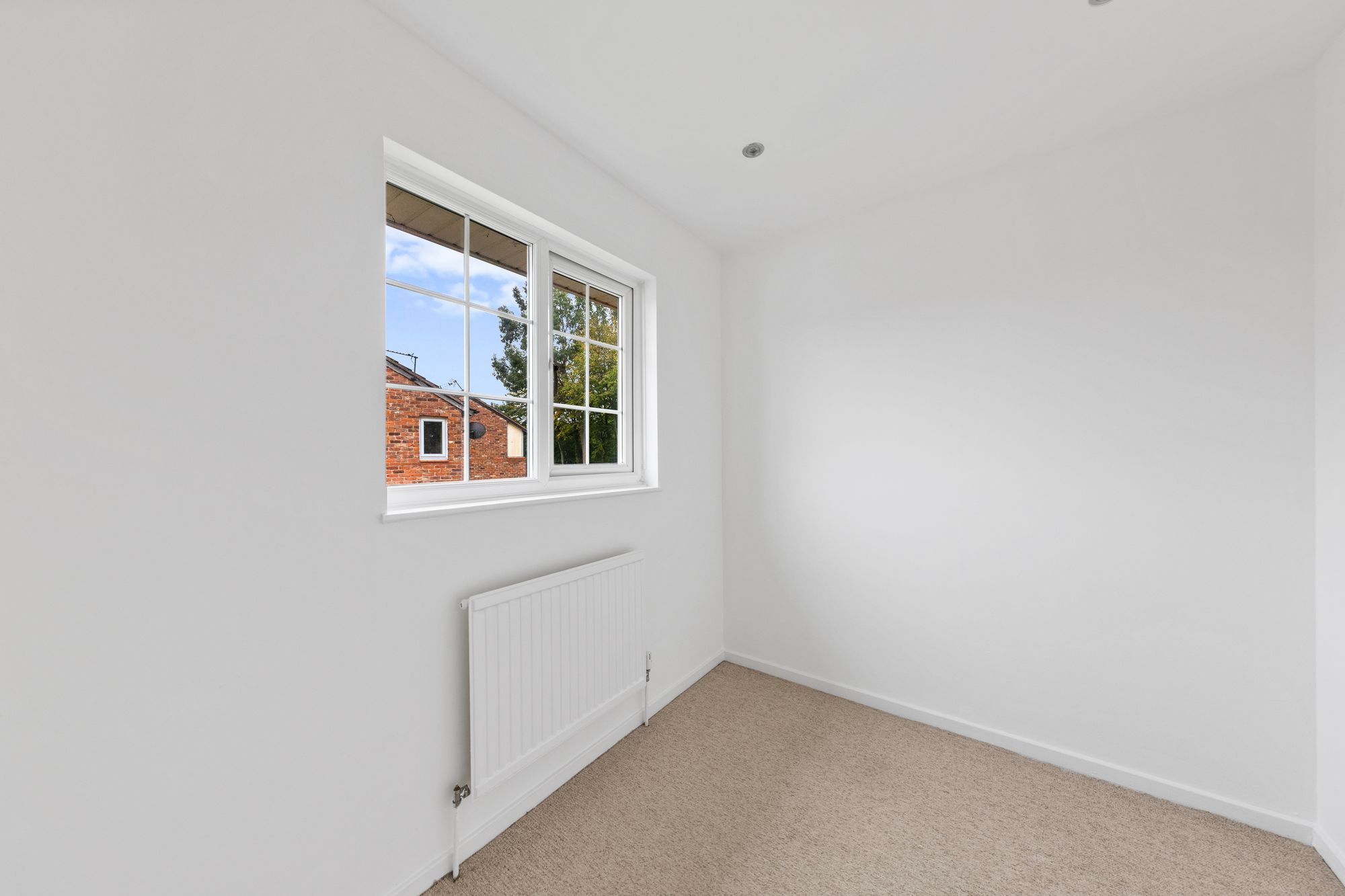 Darnaway Close, Birchwood, WA3