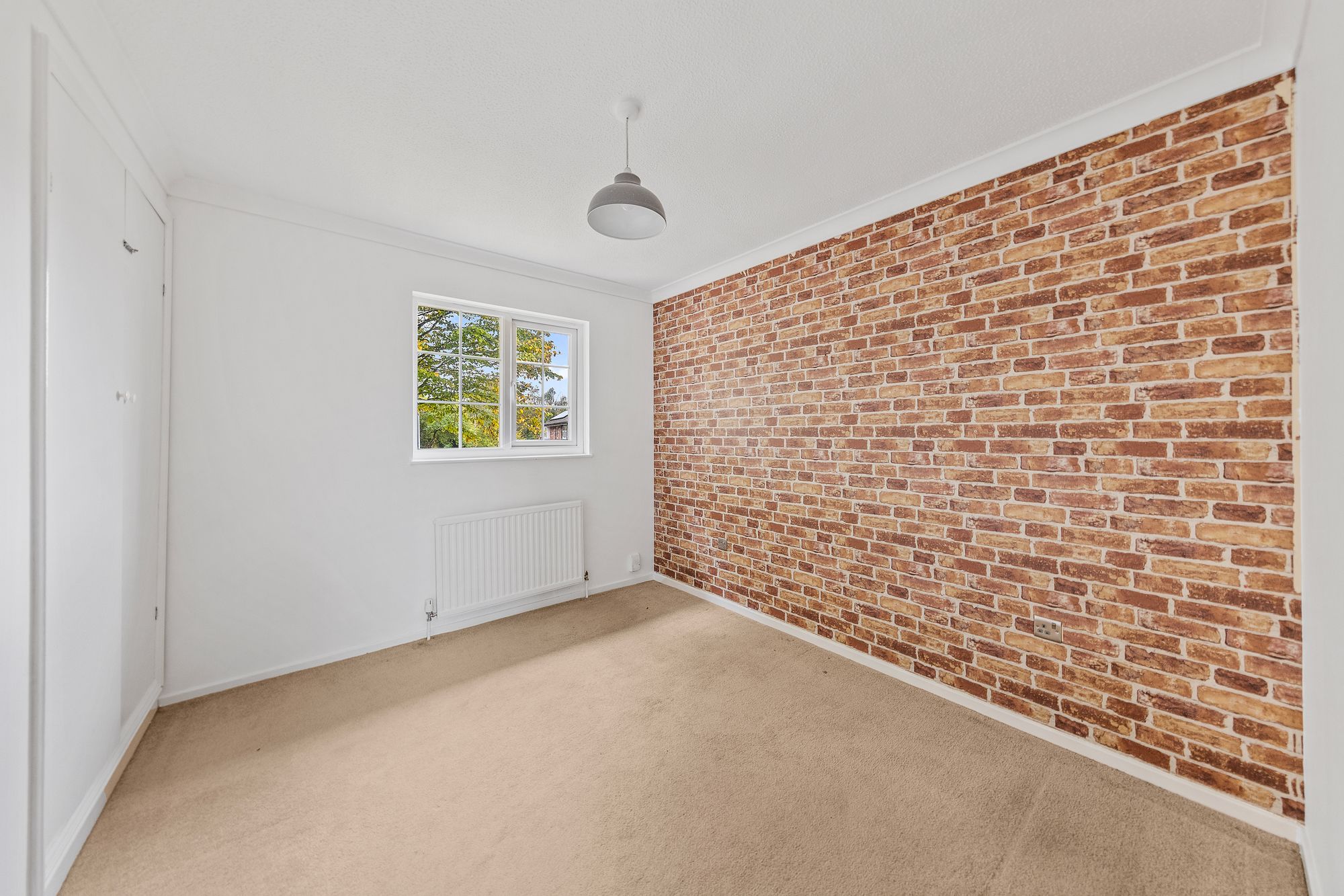 Darnaway Close, Birchwood, WA3