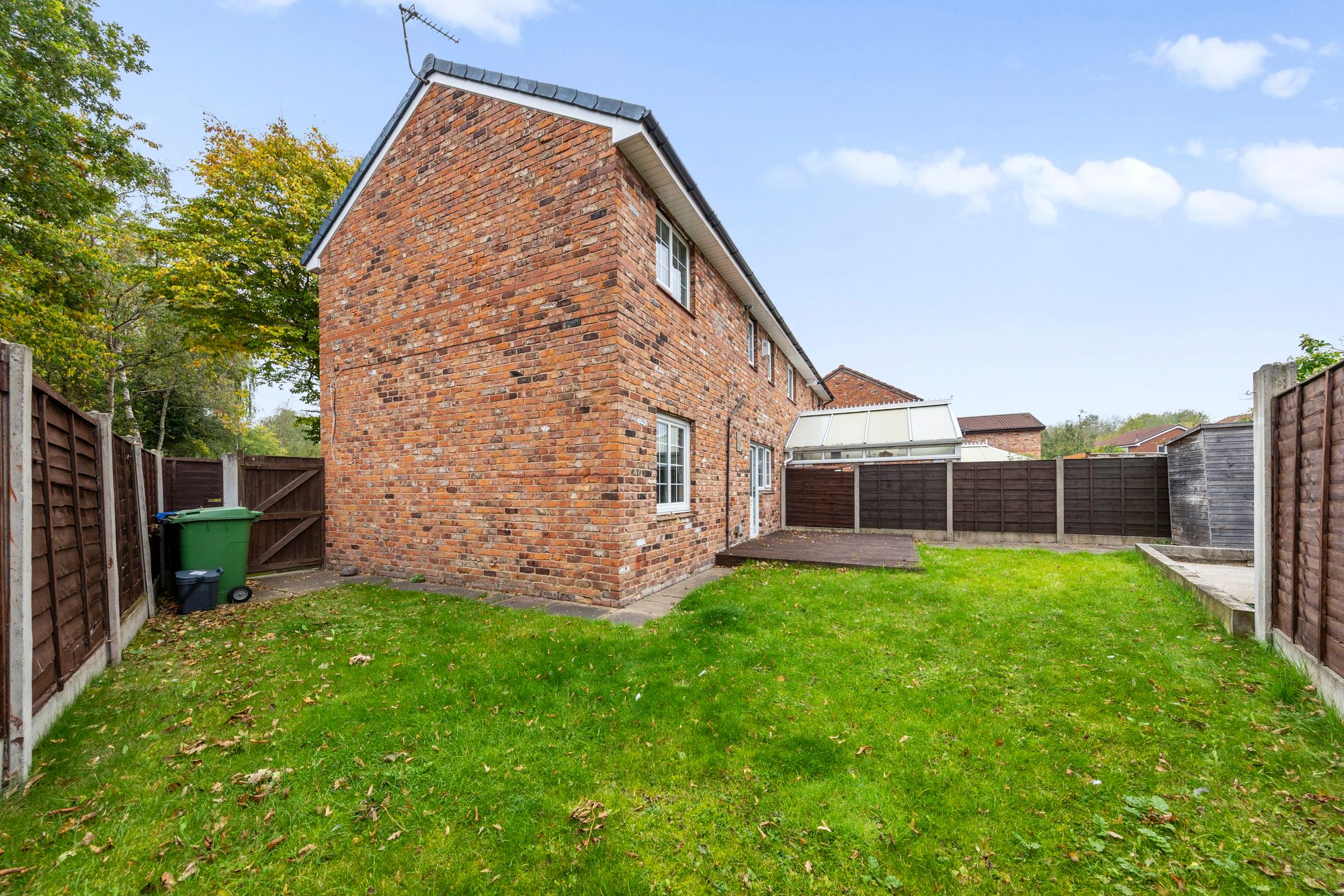 Darnaway Close, Birchwood, WA3