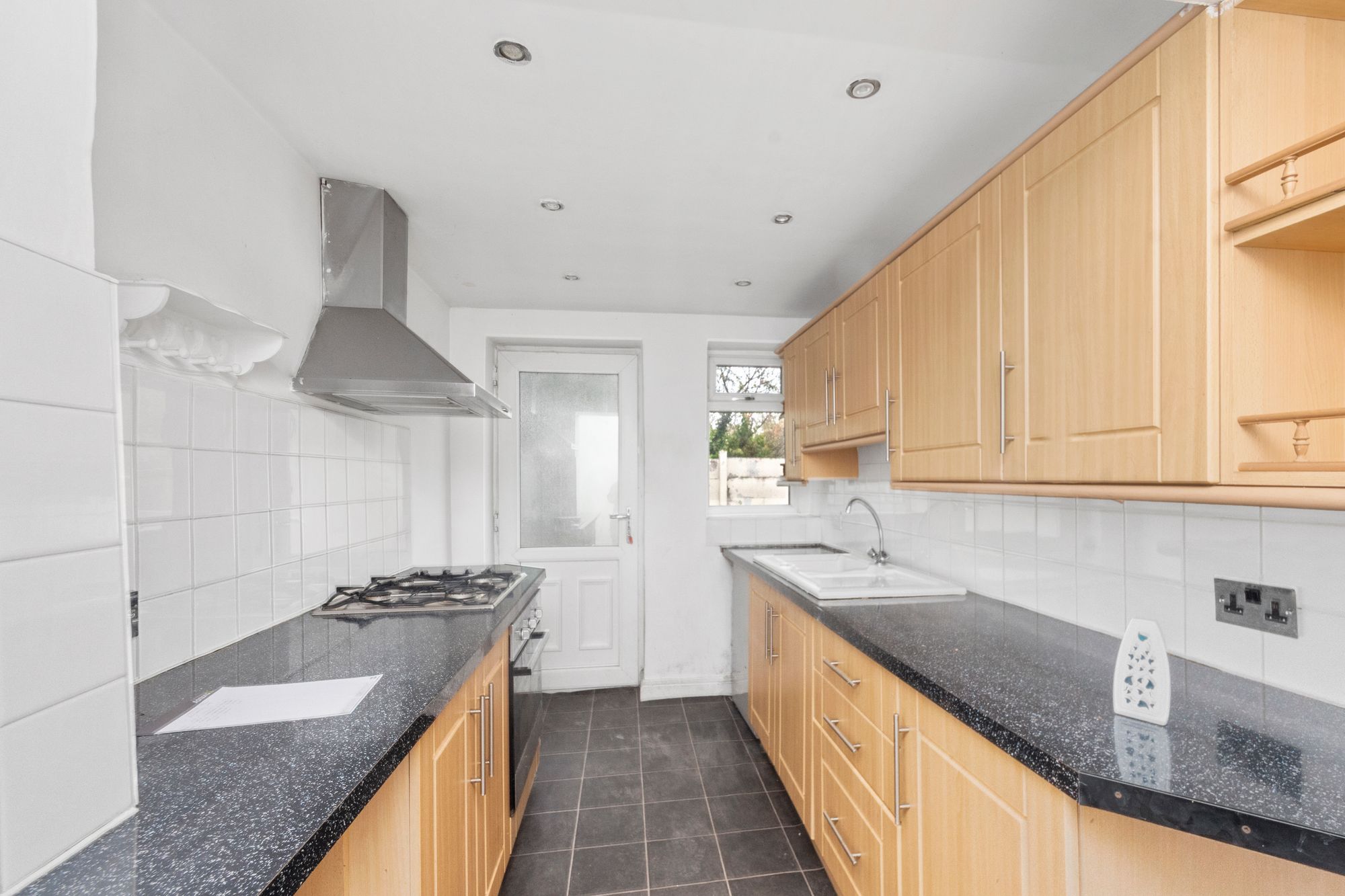 Gartons Lane, Clock Face, WA9