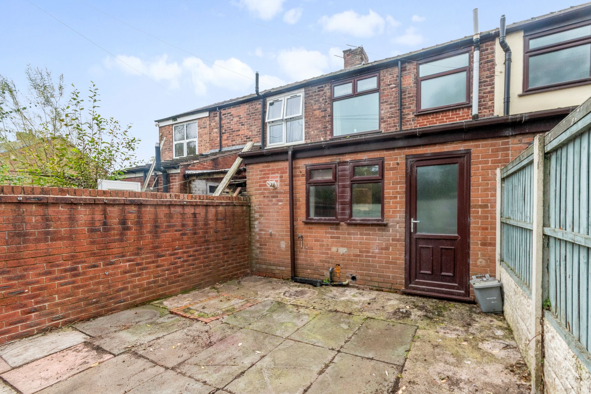 Gartons Lane, Clock Face, WA9