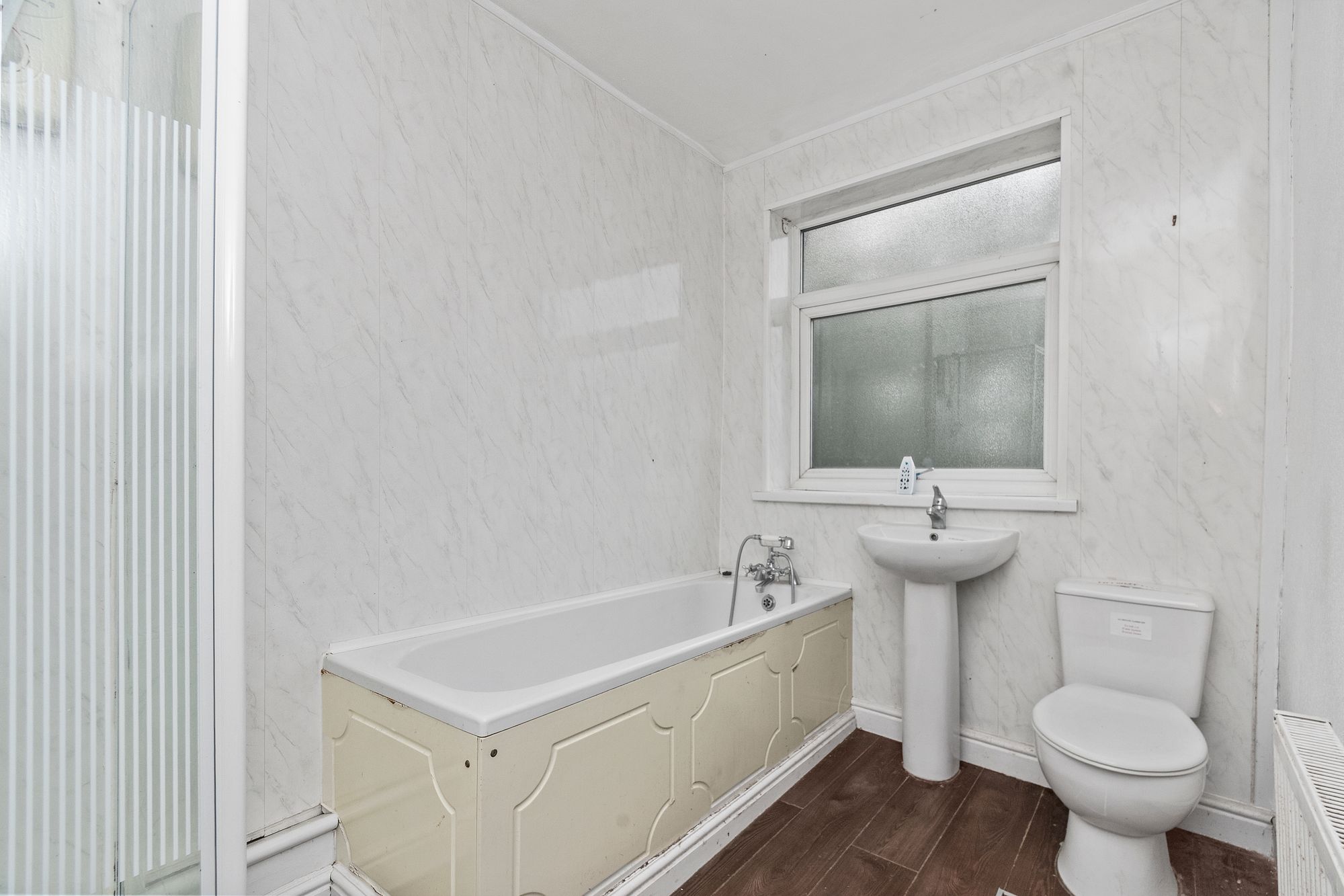 Gartons Lane, Clock Face, WA9