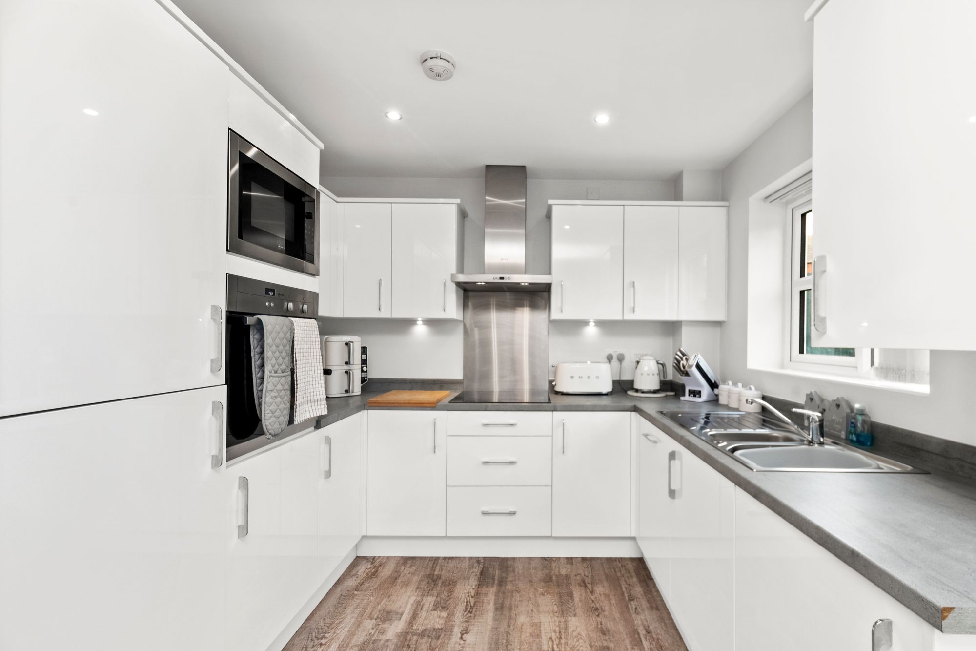 City Road, St. Helens, WA10